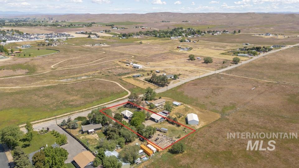 2672 Center, Payette, Idaho 83661, 2 Bedrooms, 1 Bathroom, Residential For Sale, Price $375,000, 98987325