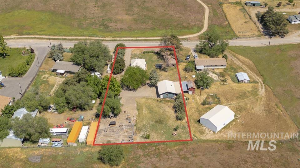 2672 Center, Payette, Idaho 83661, 2 Bedrooms, 1 Bathroom, Residential For Sale, Price $375,000, 98987325