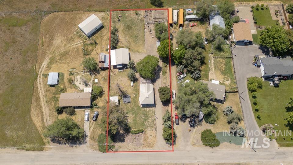2672 Center, Payette, Idaho 83661, 2 Bedrooms, 1 Bathroom, Residential For Sale, Price $375,000, 98987325