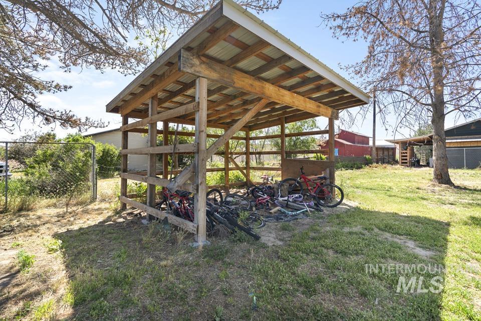 2672 Center, Payette, Idaho 83661, 2 Bedrooms, 1 Bathroom, Residential For Sale, Price $375,000, 98987325