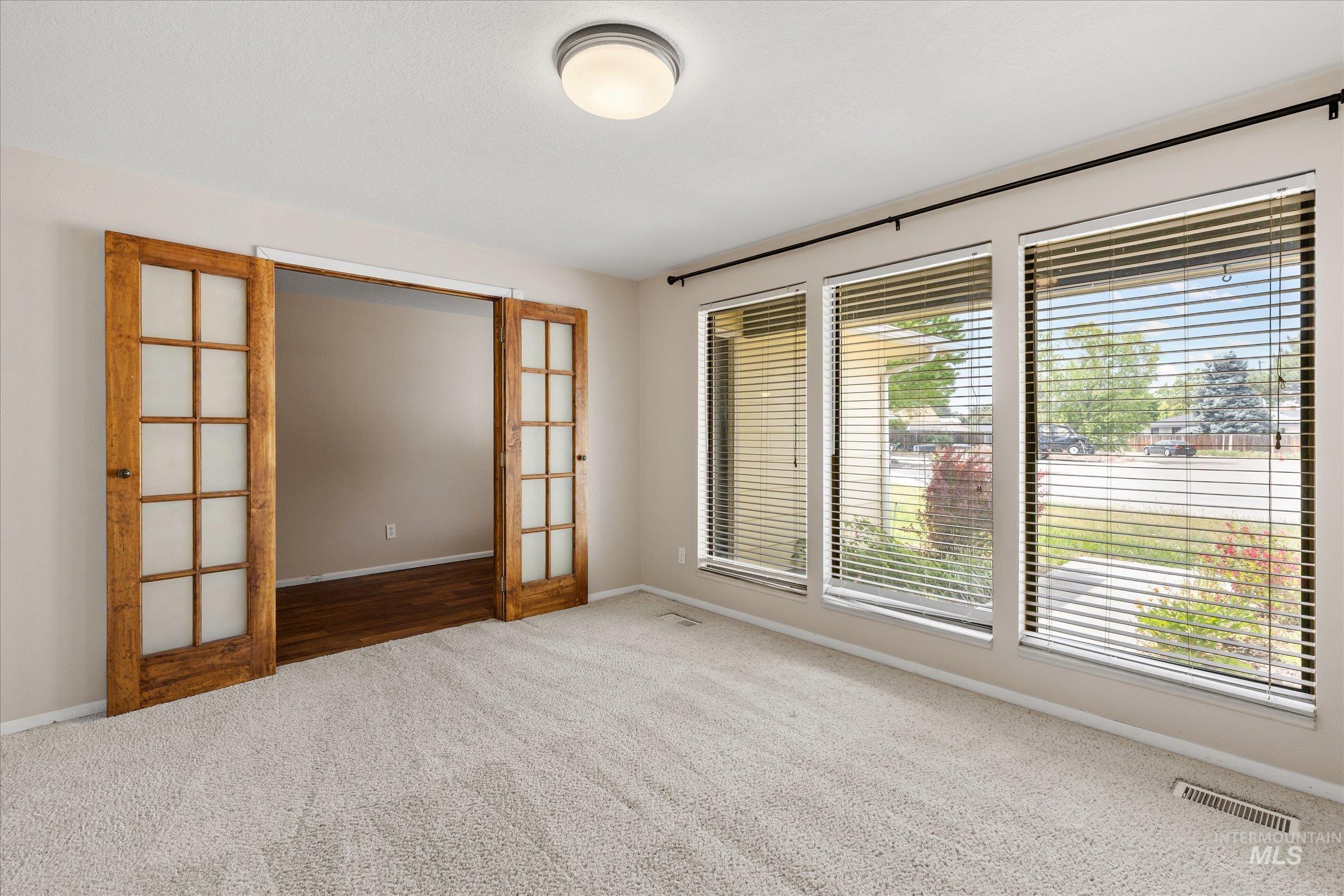 8921 W Sunflower Court, Boise, Idaho 83704, 4 Bedrooms, 2 Bathrooms, Residential For Sale, Price $470,000, 98987327