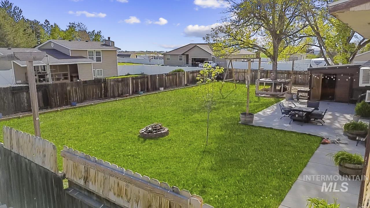 669 Primrose Dr, Paul, Idaho 83347, 4 Bedrooms, 2.5 Bathrooms, Residential For Sale, Price $385,000, 98987328