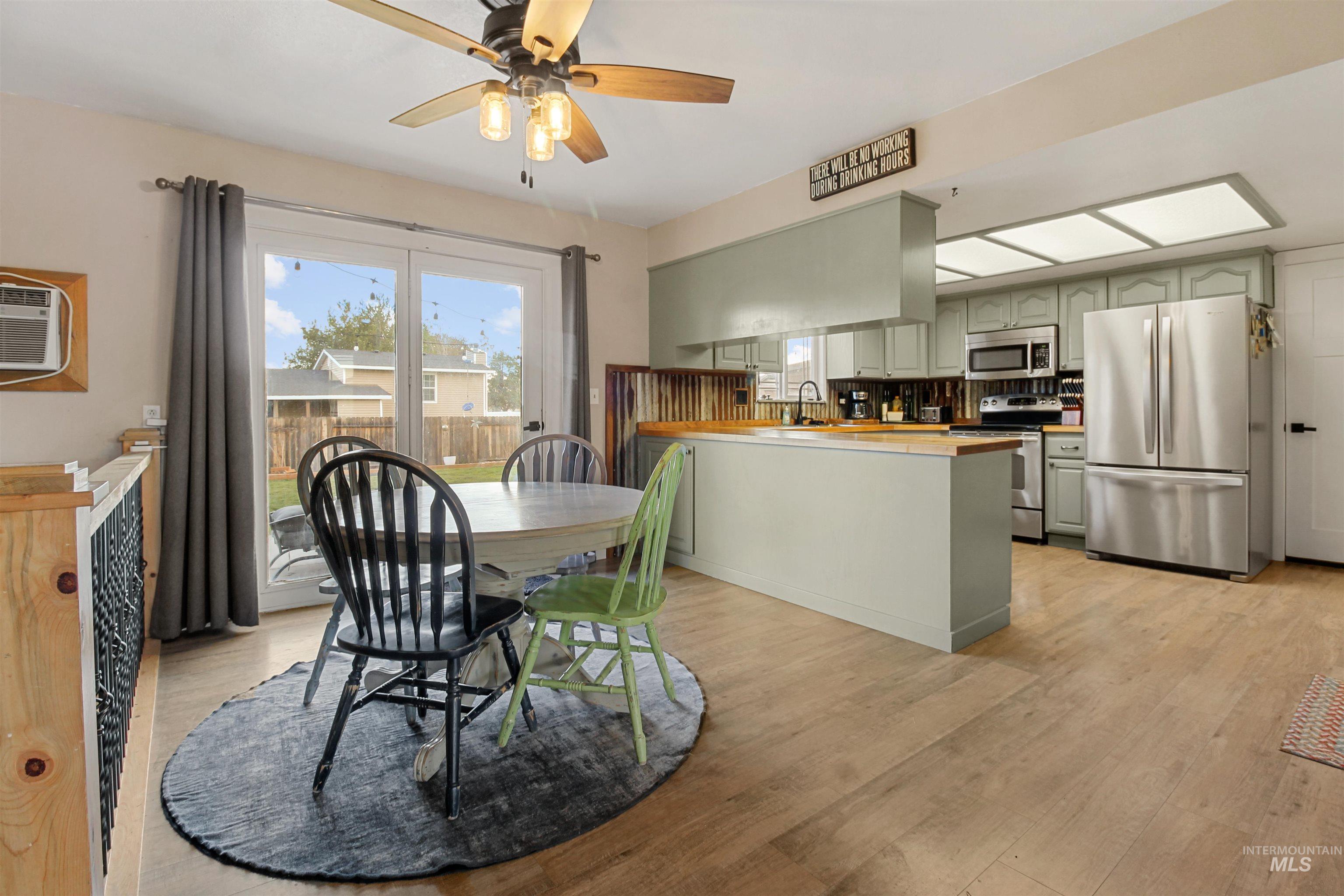 669 Primrose Dr, Paul, Idaho 83347, 4 Bedrooms, 2.5 Bathrooms, Residential For Sale, Price $385,000, 98987328