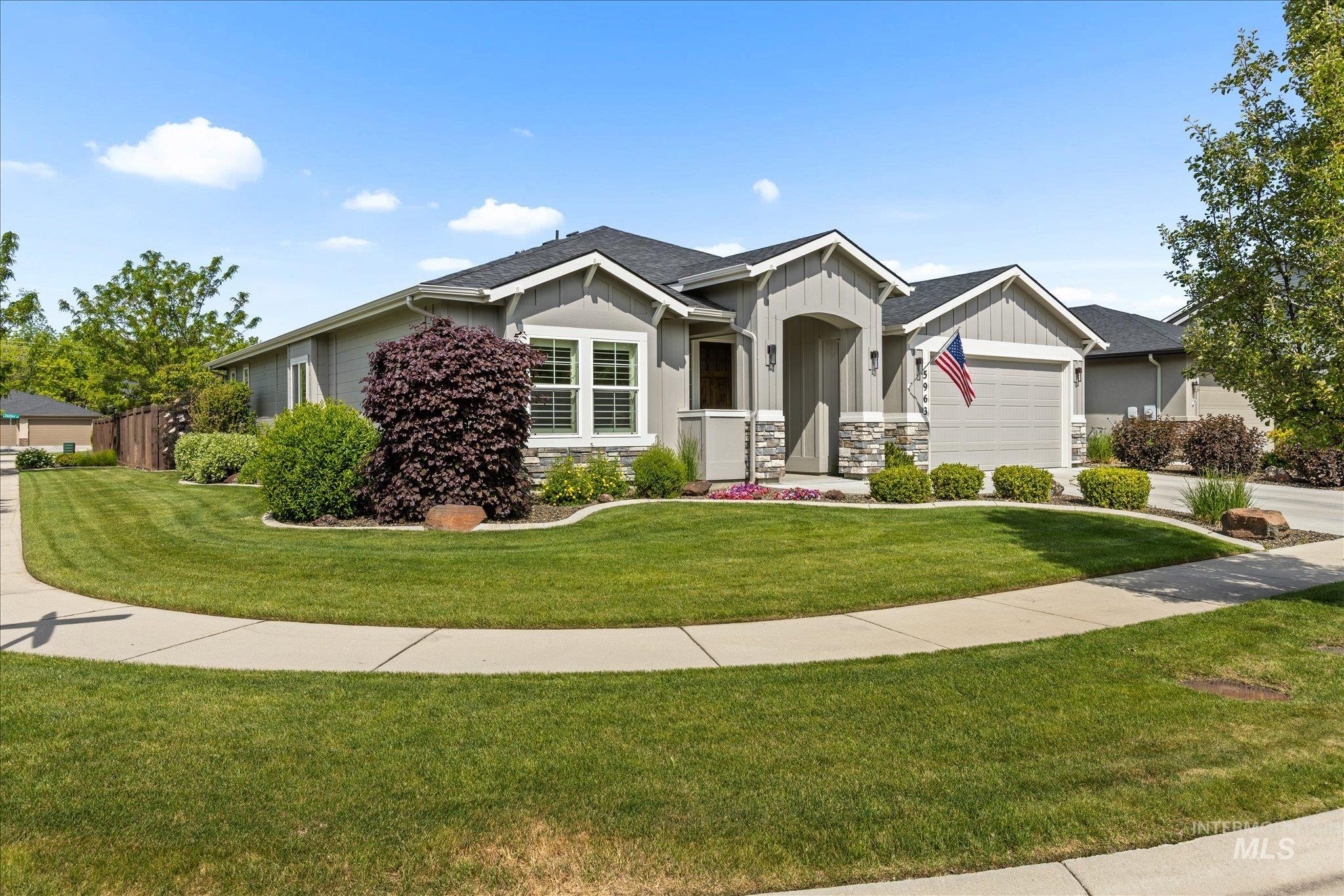 5963 N Eynsford Ave, Meridian, Idaho 83646, 3 Bedrooms, 2 Bathrooms, Residential For Sale, Price $580,000, 98987329