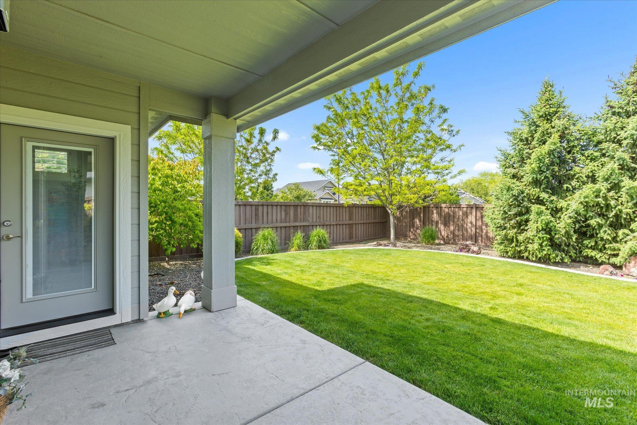 5963 N Eynsford Ave, Meridian, Idaho 83646, 3 Bedrooms, 2 Bathrooms, Residential For Sale, Price $580,000, 98987329