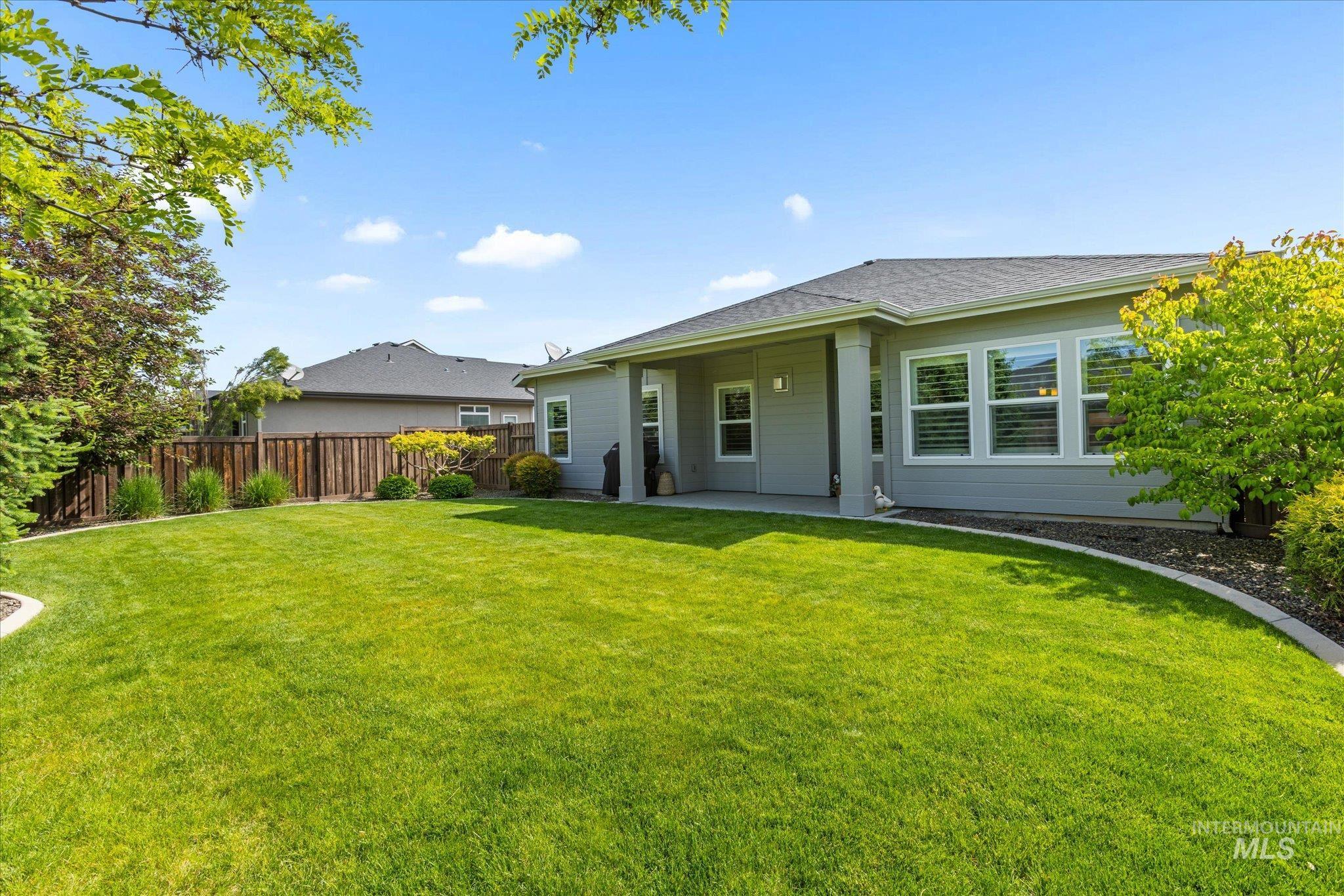 5963 N Eynsford Ave, Meridian, Idaho 83646, 3 Bedrooms, 2 Bathrooms, Residential For Sale, Price $580,000, 98987329