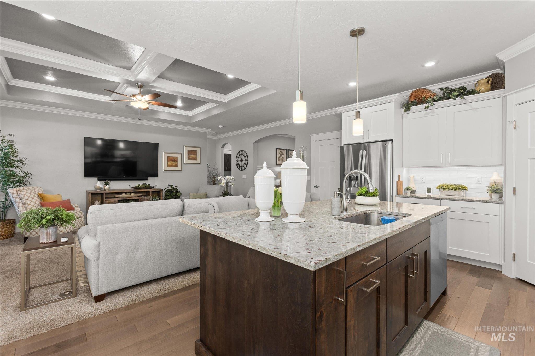 5963 N Eynsford Ave, Meridian, Idaho 83646, 3 Bedrooms, 2 Bathrooms, Residential For Sale, Price $580,000, 98987329