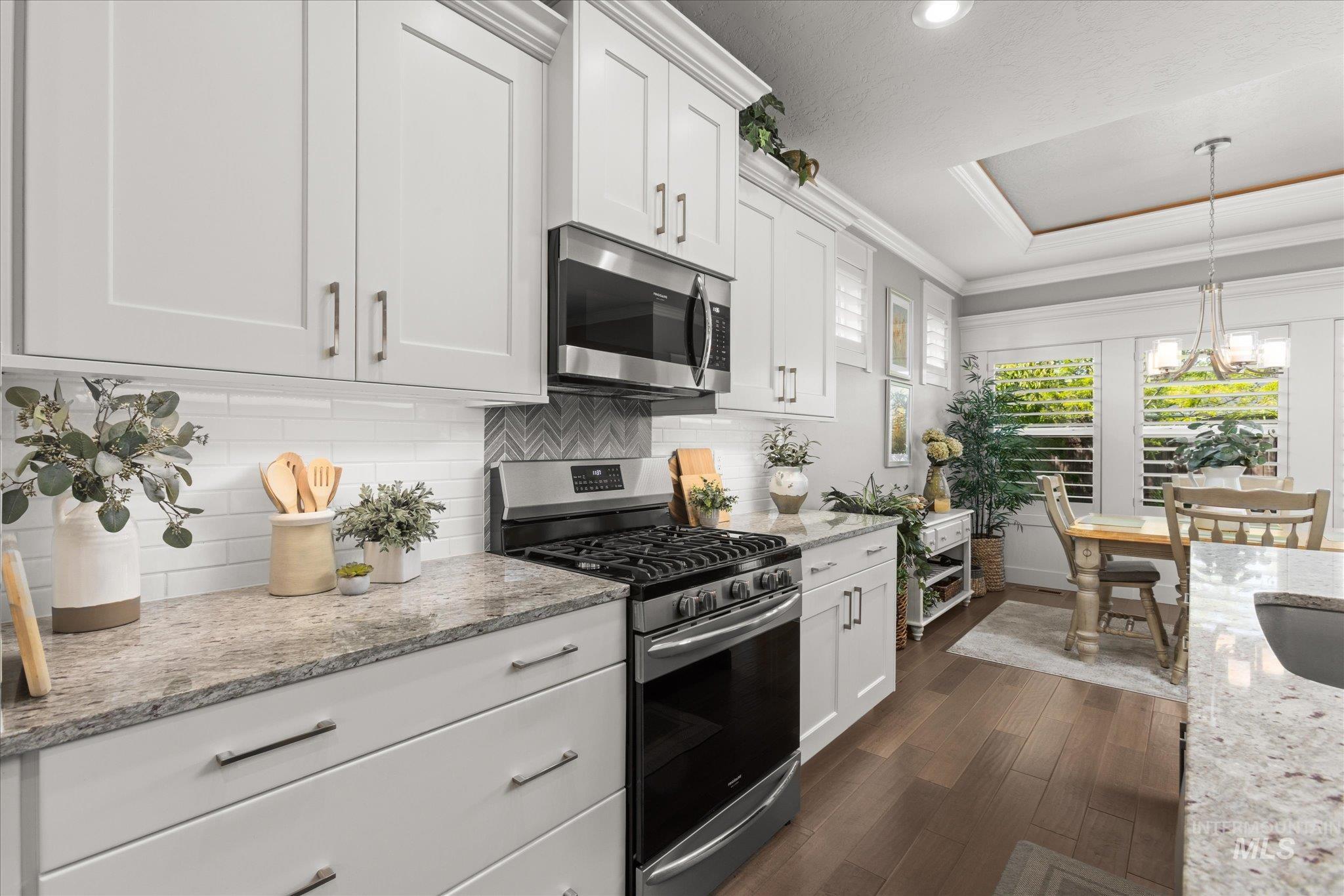 5963 N Eynsford Ave, Meridian, Idaho 83646, 3 Bedrooms, 2 Bathrooms, Residential For Sale, Price $580,000, 98987329