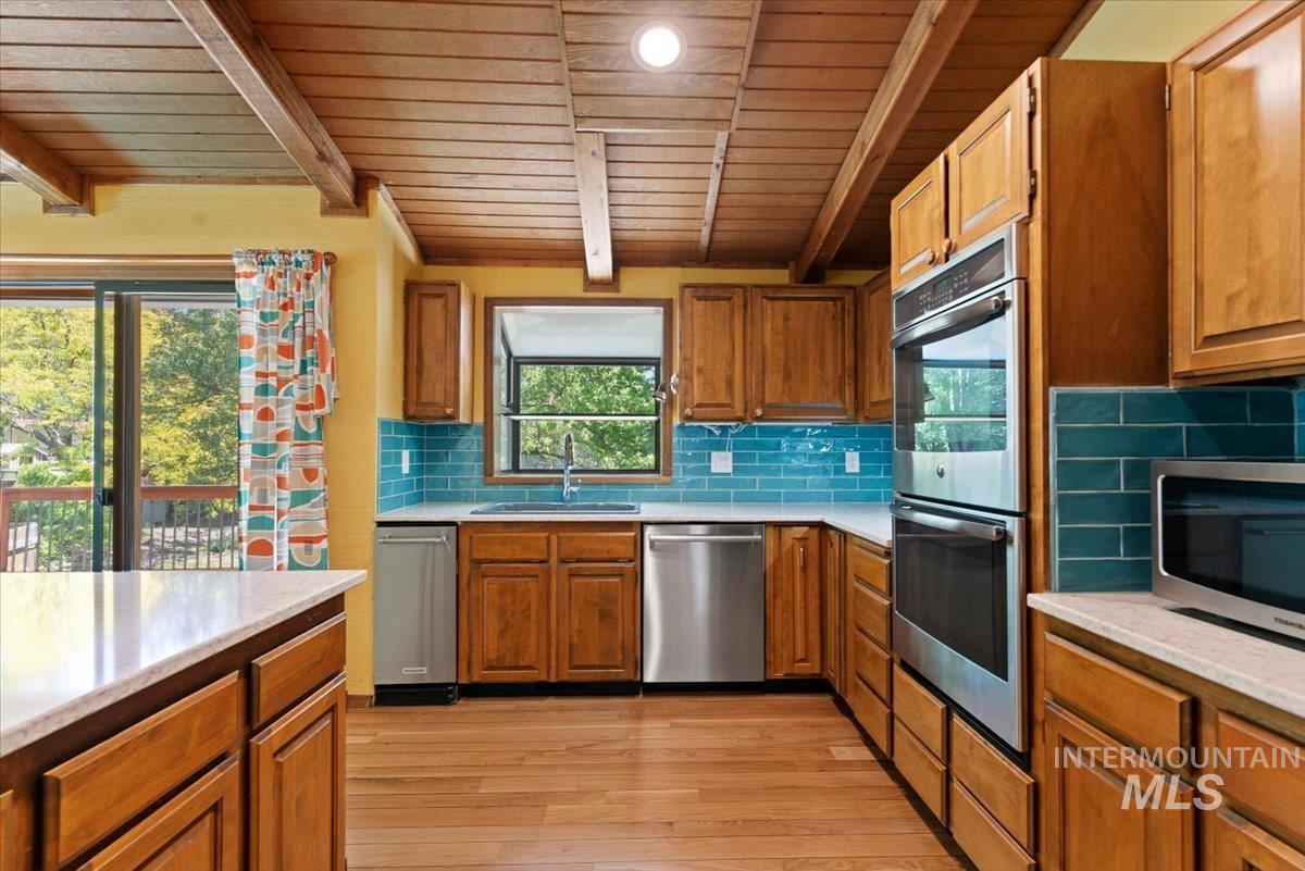 2468 E Roanoke Dr, Boise, Idaho 83712, 4 Bedrooms, 3.5 Bathrooms, Residential For Sale, Price $899,900, 98987333