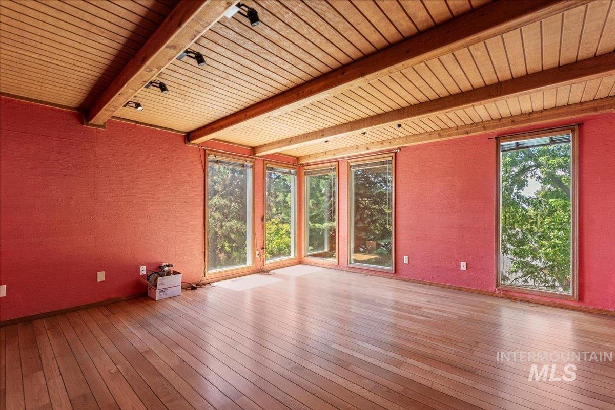 2468 E Roanoke Dr, Boise, Idaho 83712, 4 Bedrooms, 3.5 Bathrooms, Residential For Sale, Price $899,900, 98987333