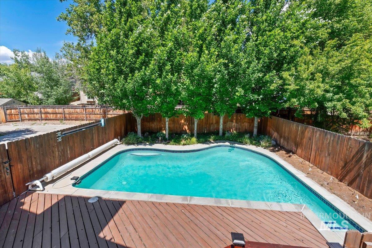 2468 E Roanoke Dr, Boise, Idaho 83712, 4 Bedrooms, 3.5 Bathrooms, Residential For Sale, Price $899,900, 98987333