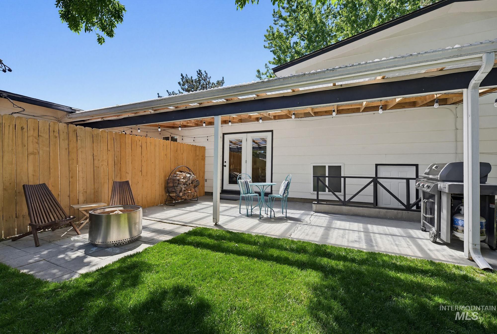 624 S Lawrence Ave, Boise, Idaho 83709, 6 Bedrooms, 3 Bathrooms, Residential For Sale, Price $614,500, 98987335