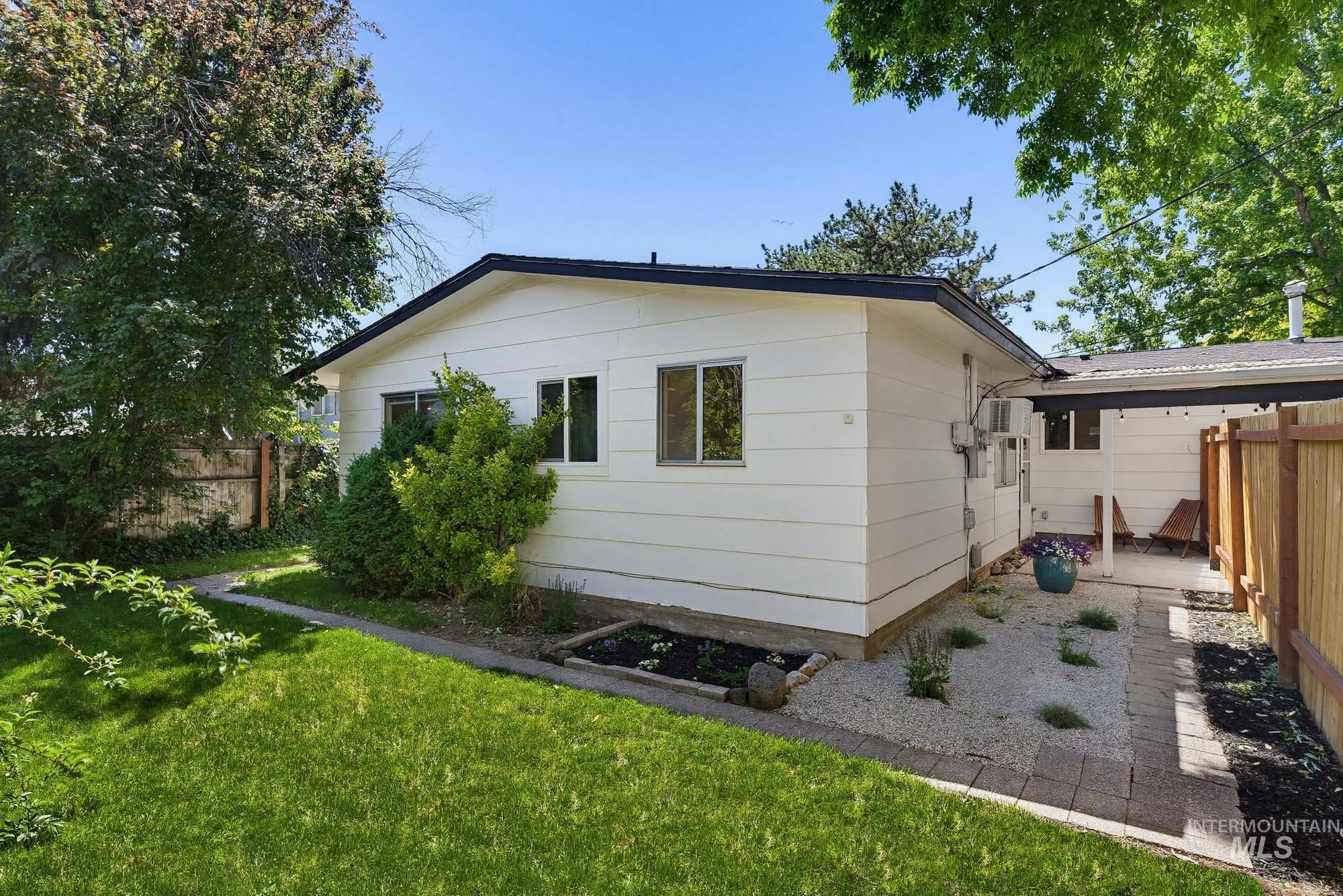 624 S Lawrence Ave, Boise, Idaho 83709, 6 Bedrooms, 3 Bathrooms, Residential For Sale, Price $614,500, 98987335