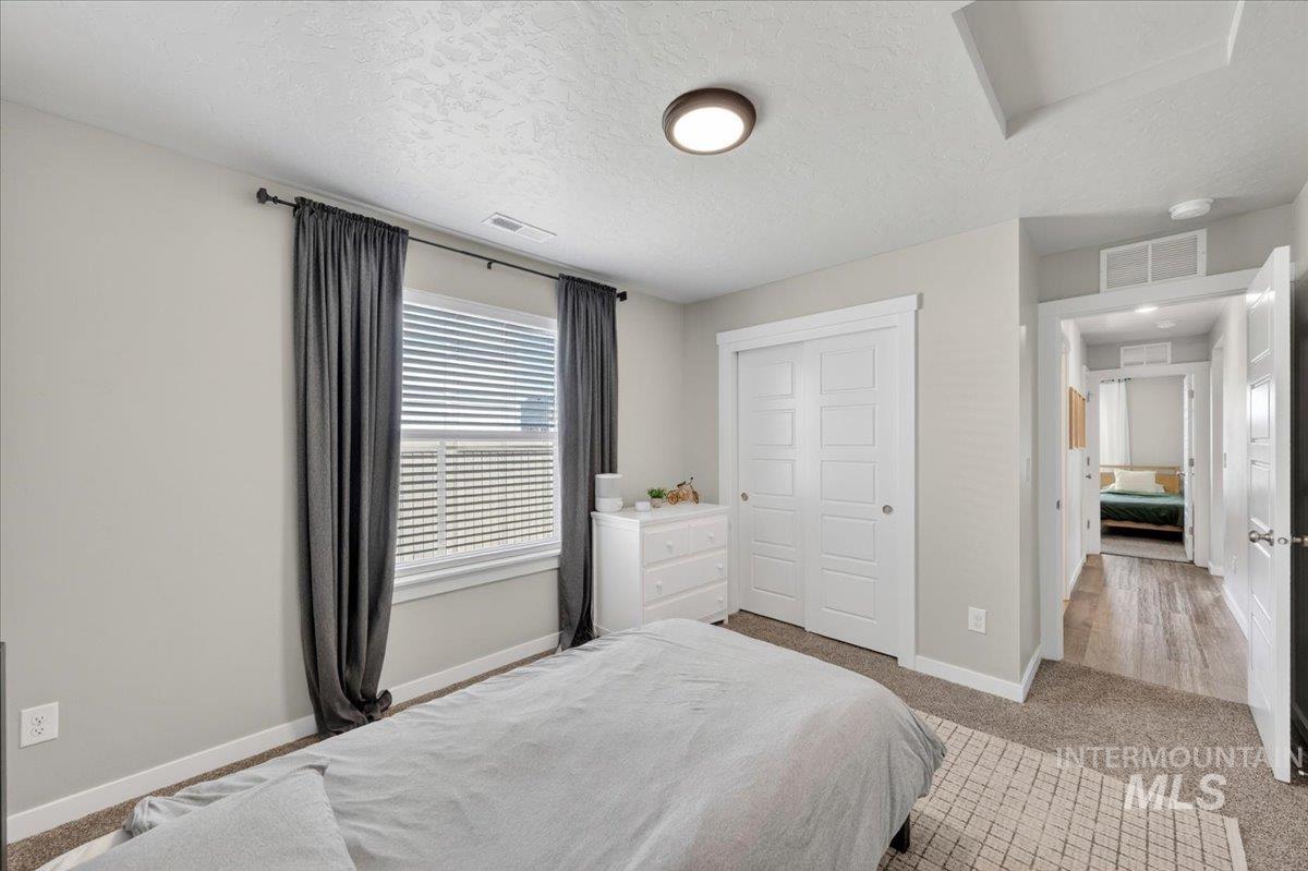 5167 E Sylvan Hart Dr., Nampa, Idaho 83687, 4 Bedrooms, 2 Bathrooms, Residential For Sale, Price $565,000, 98987336