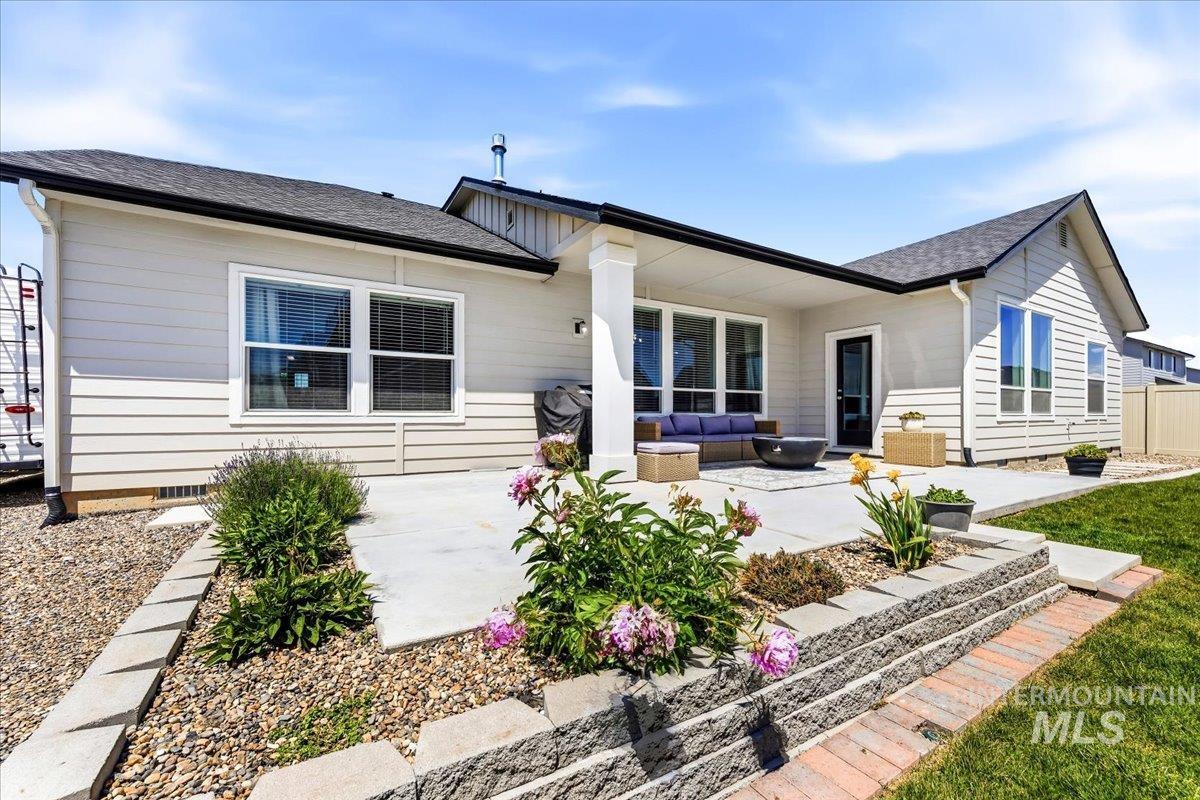 5167 E Sylvan Hart Dr., Nampa, Idaho 83687, 4 Bedrooms, 2 Bathrooms, Residential For Sale, Price $565,000, 98987336