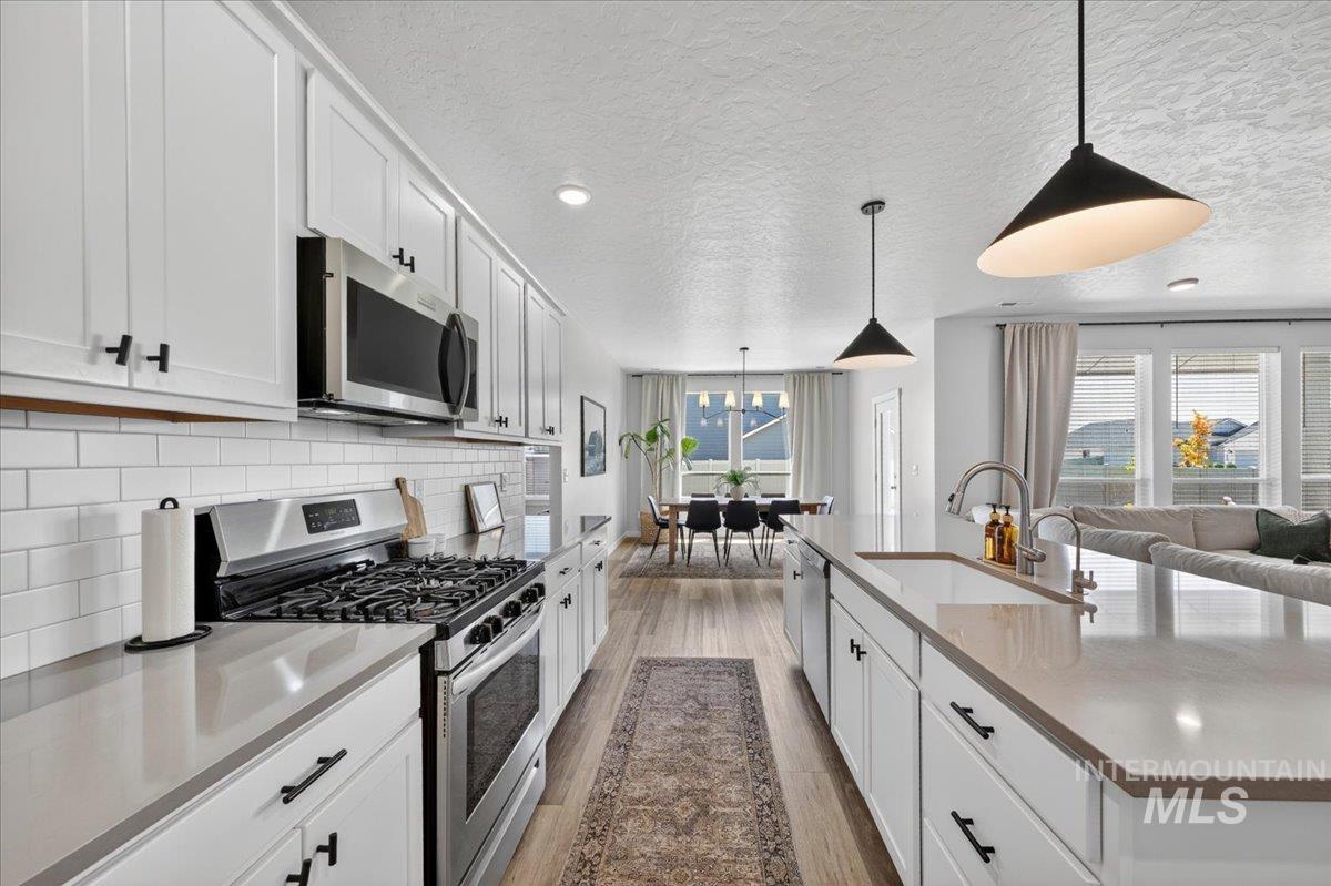 5167 E Sylvan Hart Dr., Nampa, Idaho 83687, 4 Bedrooms, 2 Bathrooms, Residential For Sale, Price $565,000, 98987336
