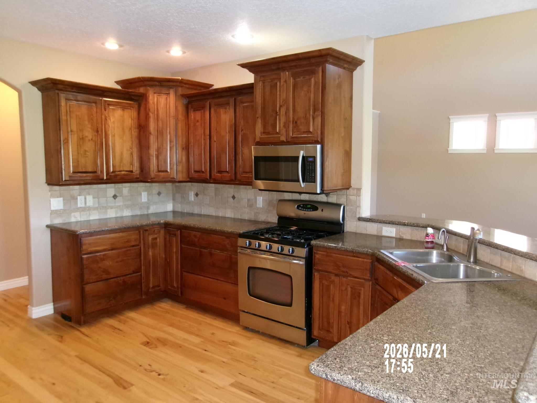 2112 S Miller Way, Nampa, Idaho 83686, 4 Bedrooms, 3.5 Bathrooms, Residential For Sale, Price $660,000, 98987337