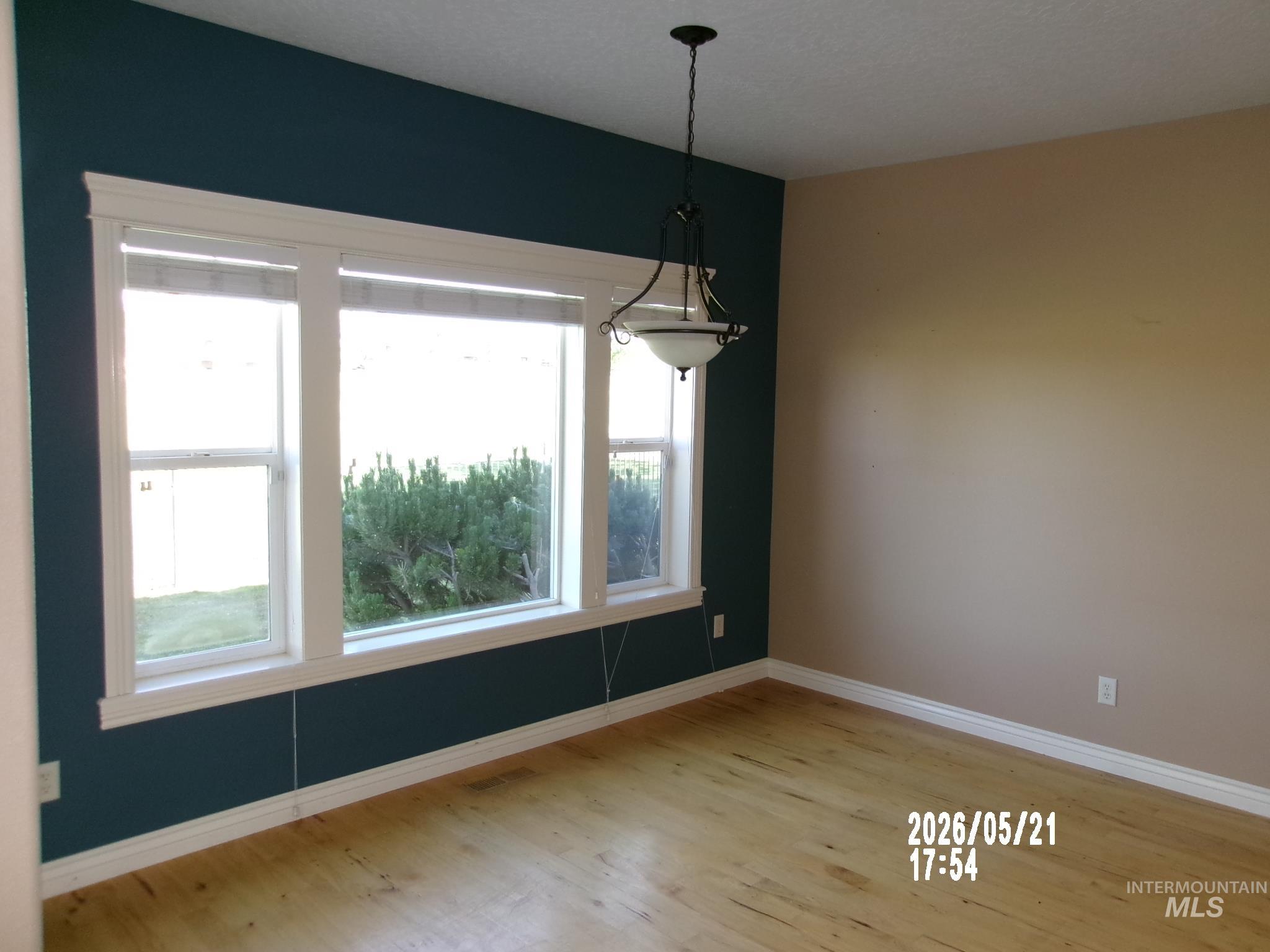 2112 S Miller Way, Nampa, Idaho 83686, 4 Bedrooms, 3.5 Bathrooms, Residential For Sale, Price $660,000, 98987337
