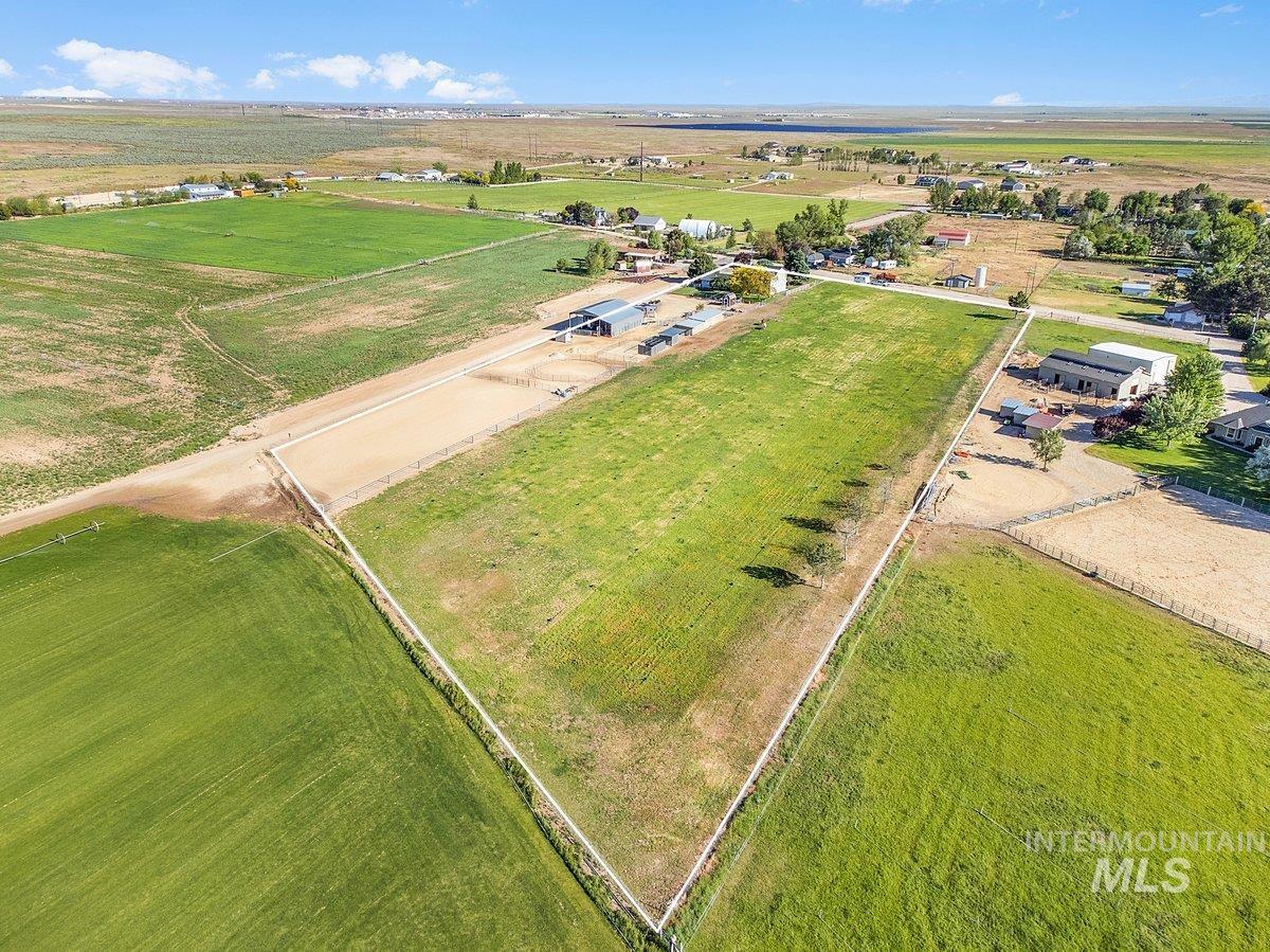 12195 S Hawk Haven Ave, Kuna, Idaho 83634-2601, 4 Bedrooms, 3 Bathrooms, Residential For Sale, Price $1,250,000, 98987338