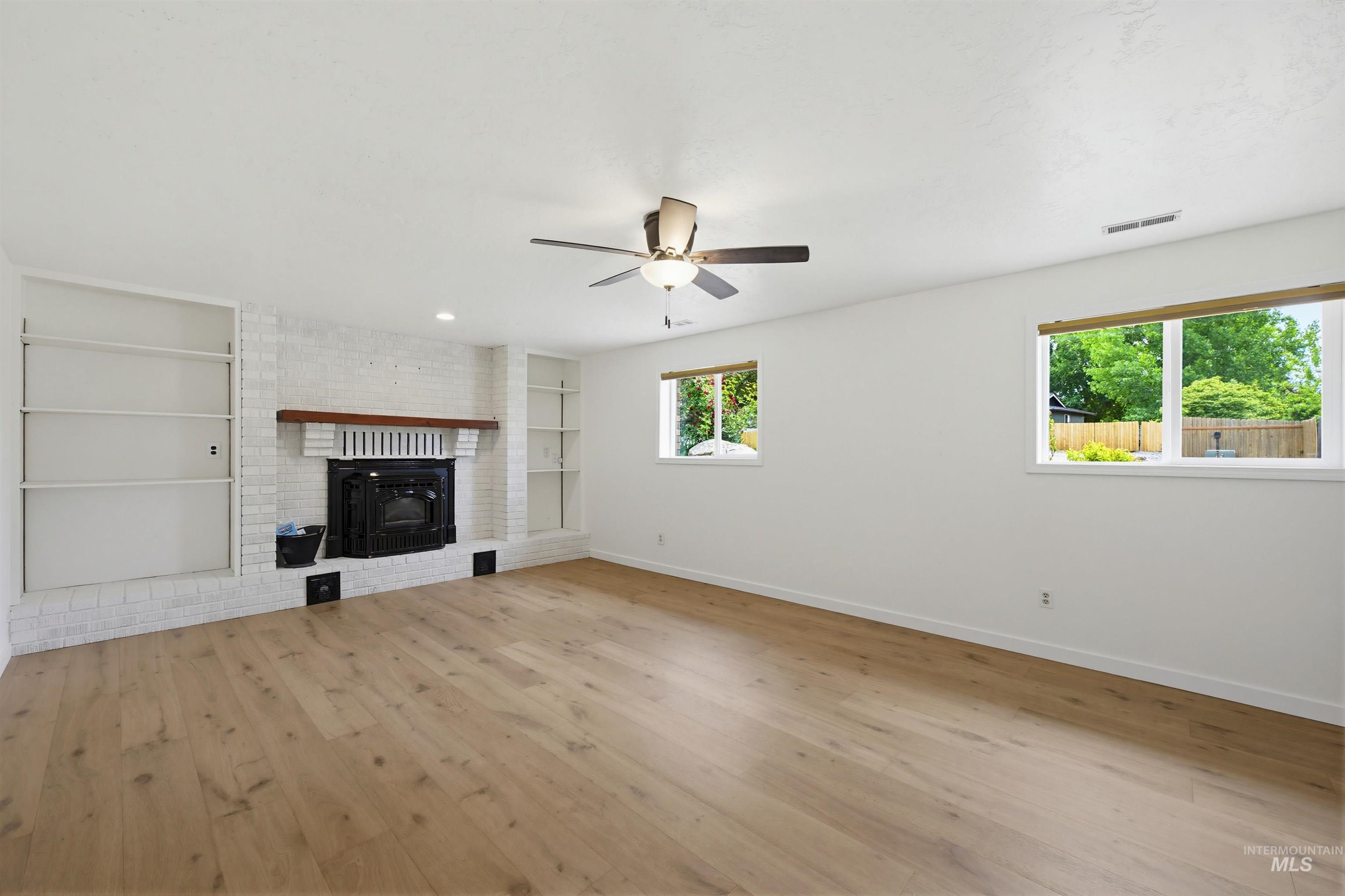 11800 W Reutzel Dr, Boise, Idaho 83709, 4 Bedrooms, 3 Bathrooms, Residential For Sale, Price $670,000, 98987340