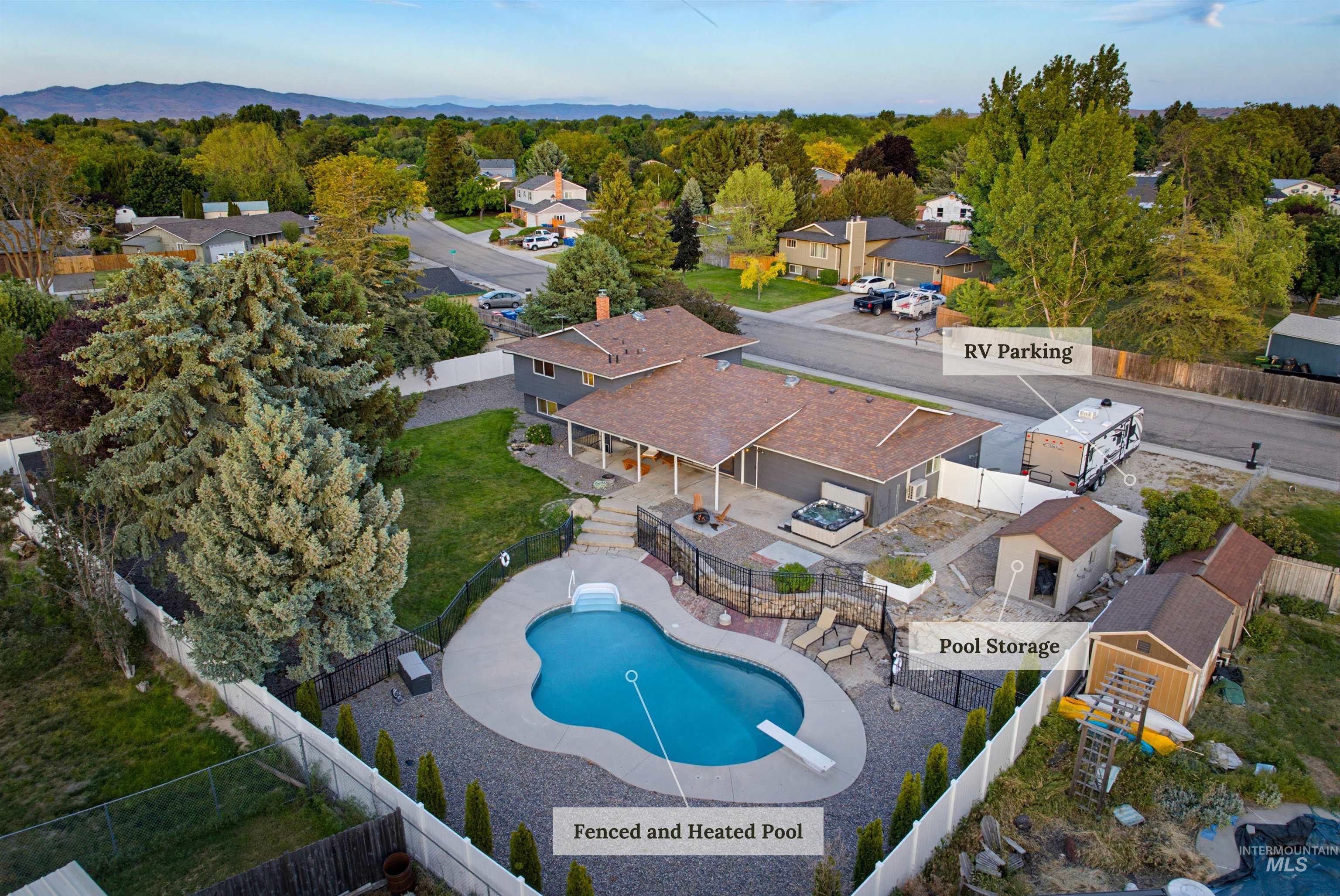 11800 W Reutzel Dr, Boise, Idaho 83709, 4 Bedrooms, 3 Bathrooms, Residential For Sale, Price $670,000, 98987340