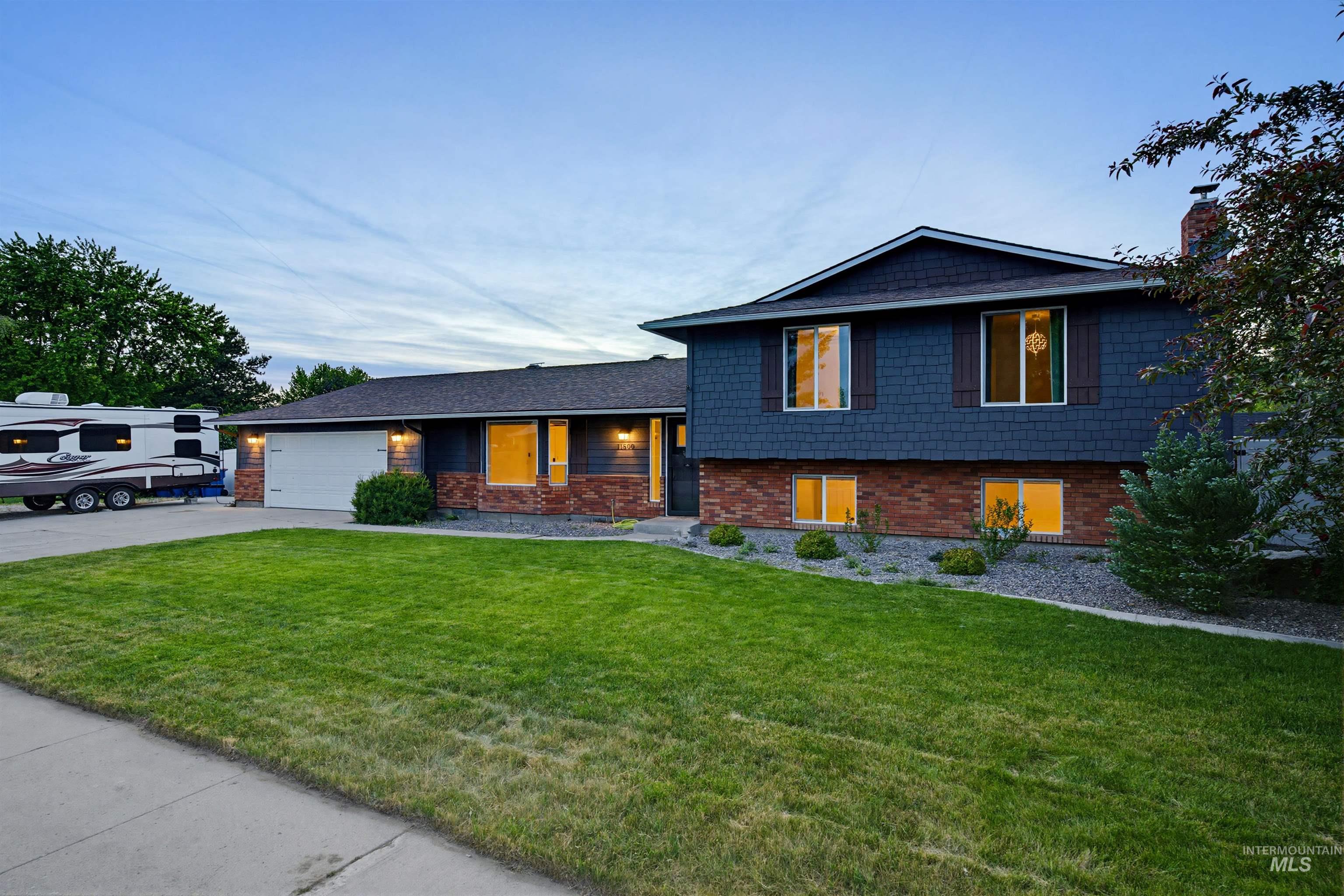 11800 W Reutzel Dr, Boise, Idaho 83709, 4 Bedrooms, 3 Bathrooms, Residential For Sale, Price $670,000, 98987340
