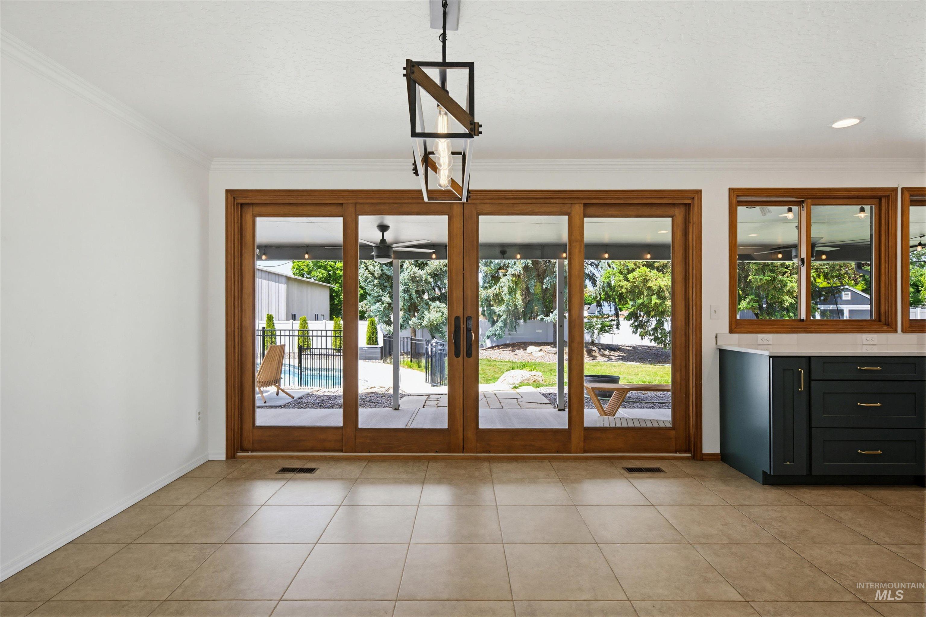 11800 W Reutzel Dr, Boise, Idaho 83709, 4 Bedrooms, 3 Bathrooms, Residential For Sale, Price $670,000, 98987340