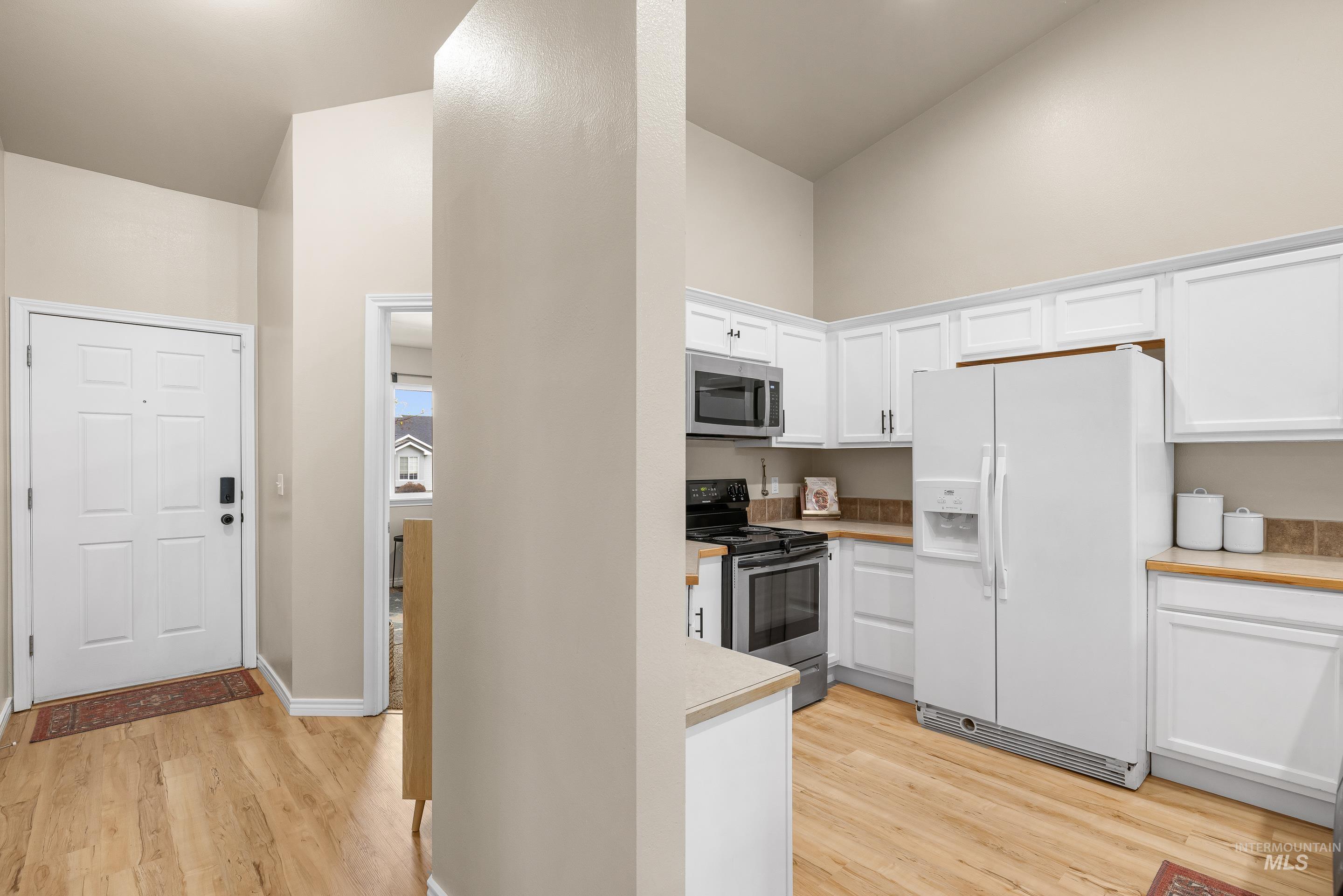 11745 W Blueberry, Nampa, Idaho 83651, 3 Bedrooms, 2 Bathrooms, Residential For Sale, Price $340,000, 98987341