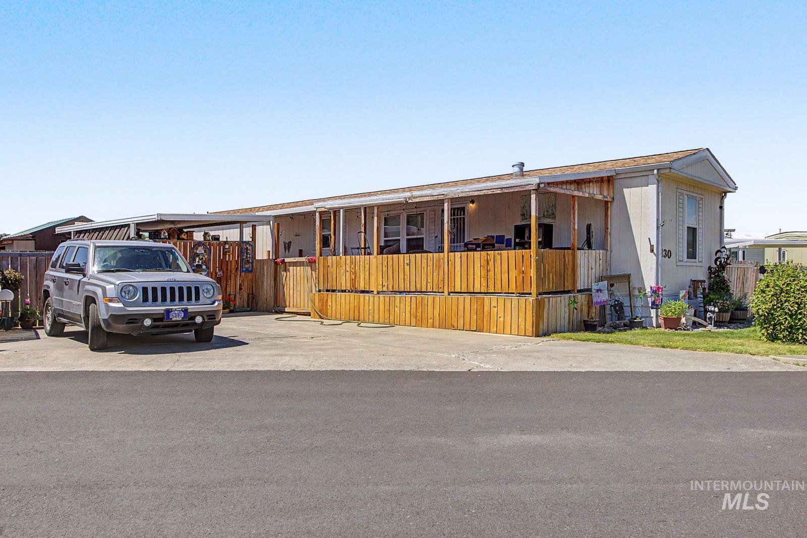 2015 6th Ave, Clarkston, Washington 99403, 2 Bedrooms, 2 Bathrooms, Residential For Sale, Price $54,900, 98987343