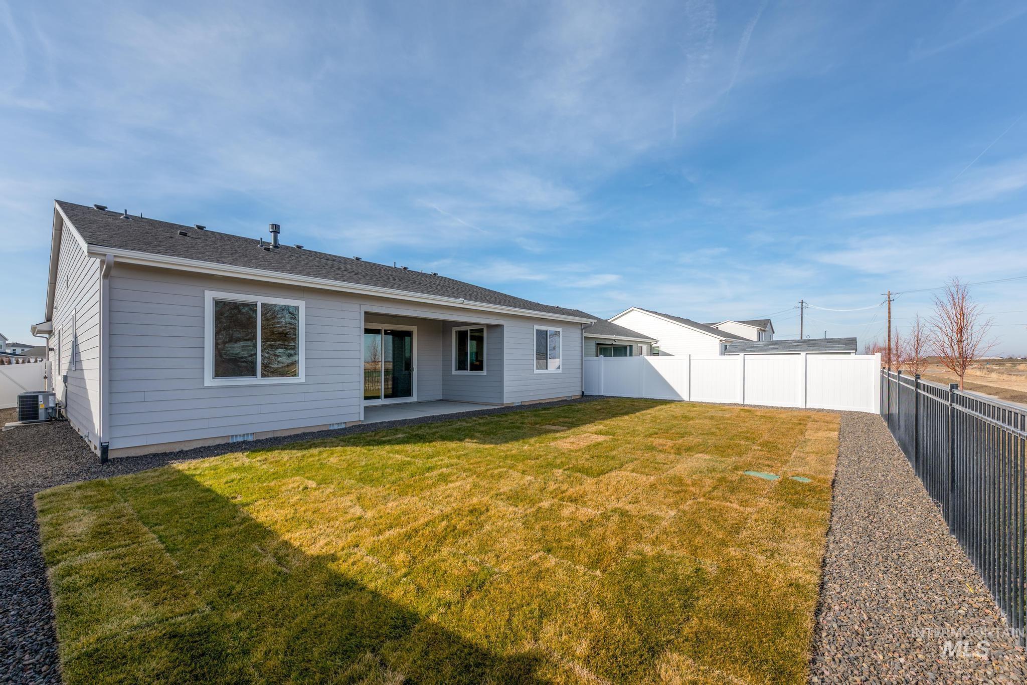 14888 Wing Spread Dr, Caldwell, Idaho 83607, 3 Bedrooms, 2 Bathrooms, Residential For Sale, Price $479,000, 98987346