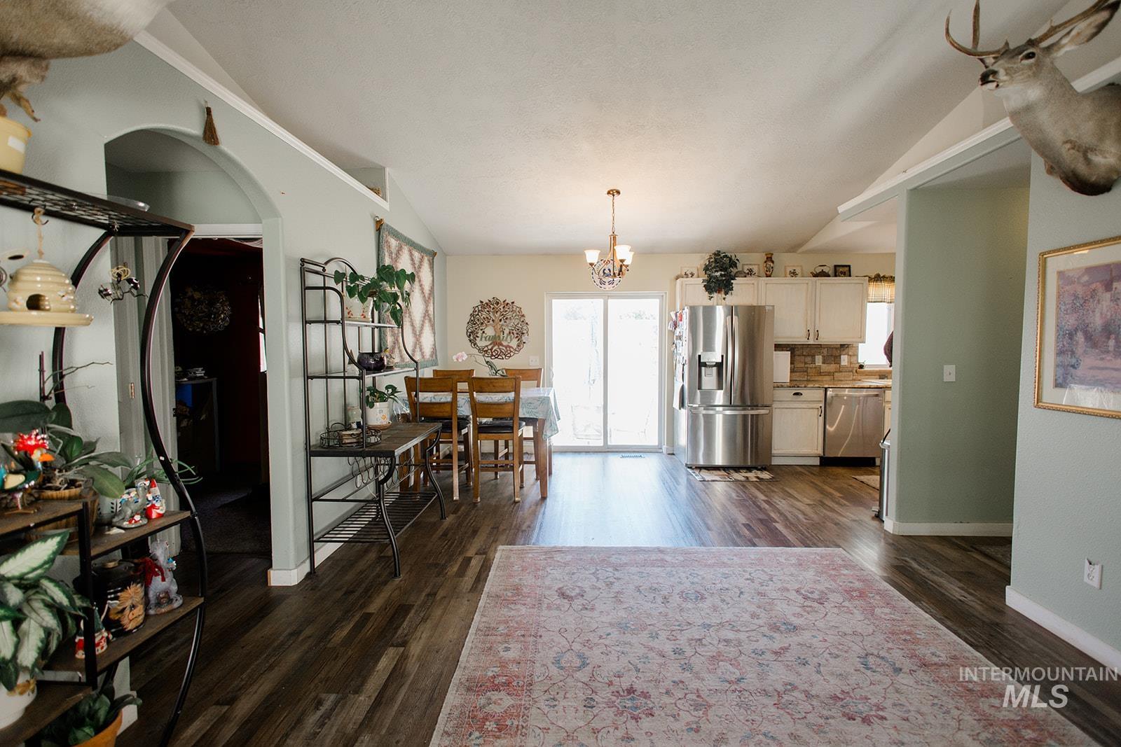 1760 Peregrine Drive, Mountain Home, Idaho 83647, 3 Bedrooms, 2 Bathrooms, Residential For Sale, Price $364,900, 98987348