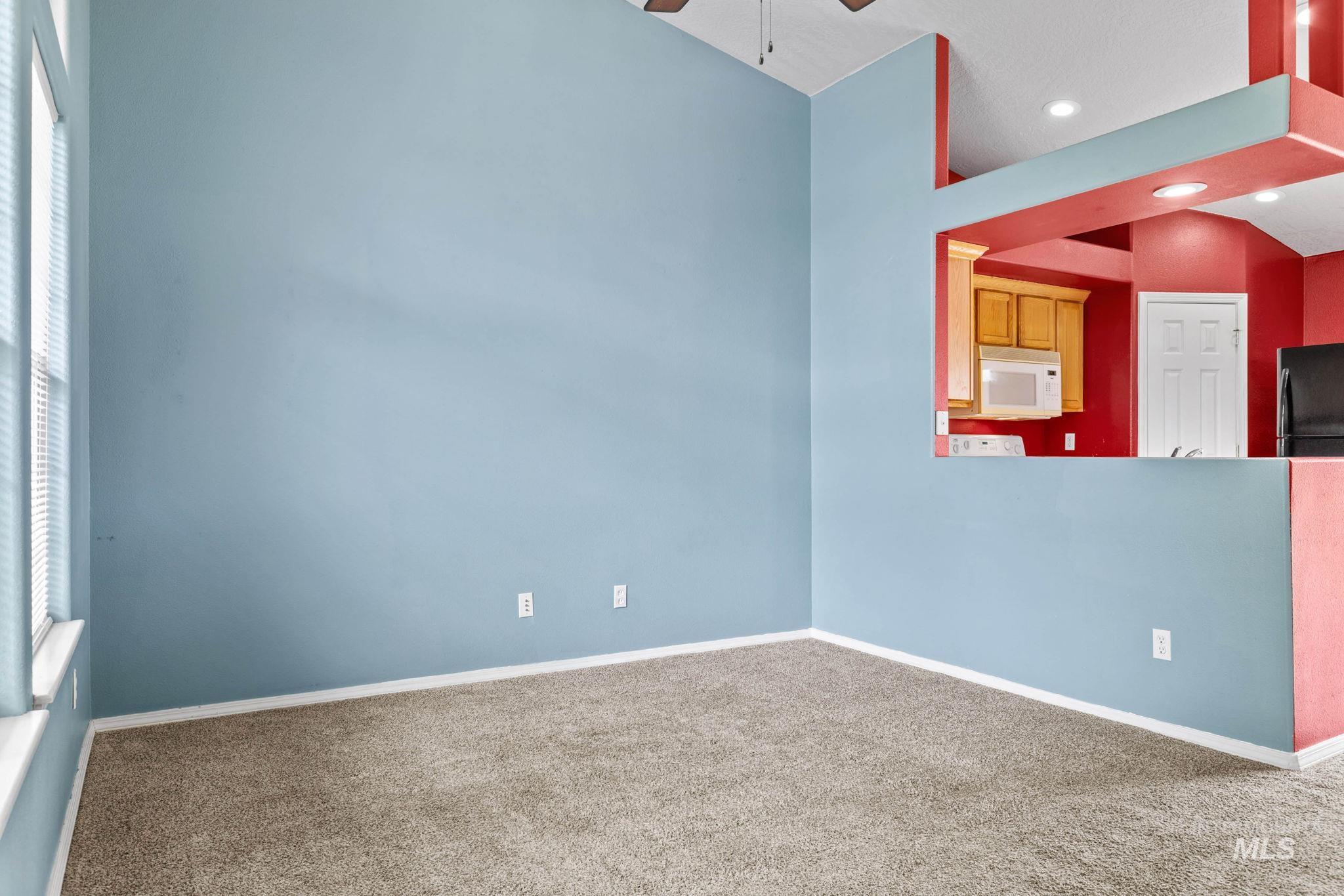 2412 E Clover Pl, Nampa, Idaho 83687-3603, 3 Bedrooms, 2 Bathrooms, Residential For Sale, Price $359,900, 98987350