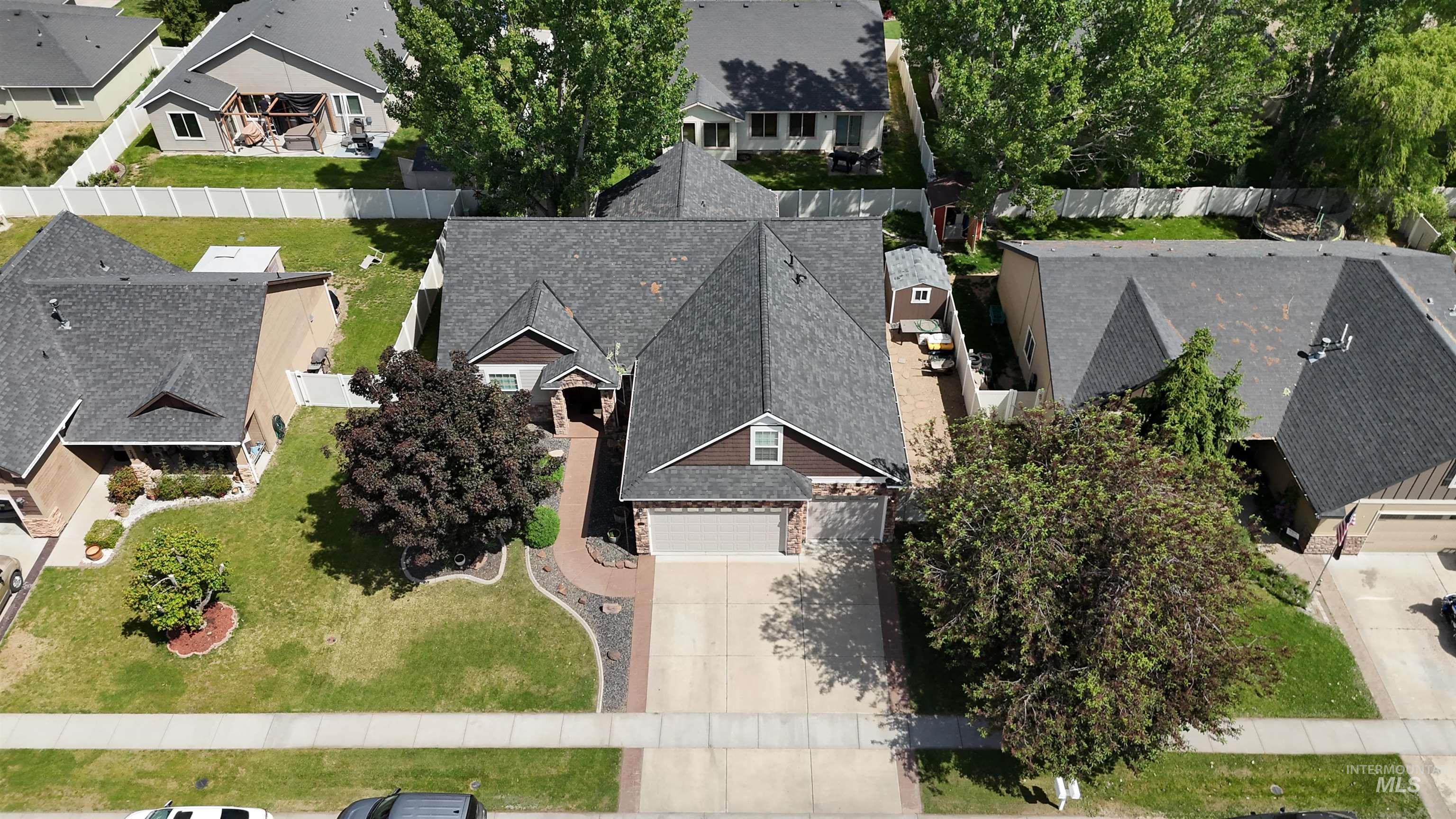 235 Magnolia Ave, Fruitland, Idaho 83619, 4 Bedrooms, 2 Bathrooms, Residential For Sale, Price $435,000, 98987351