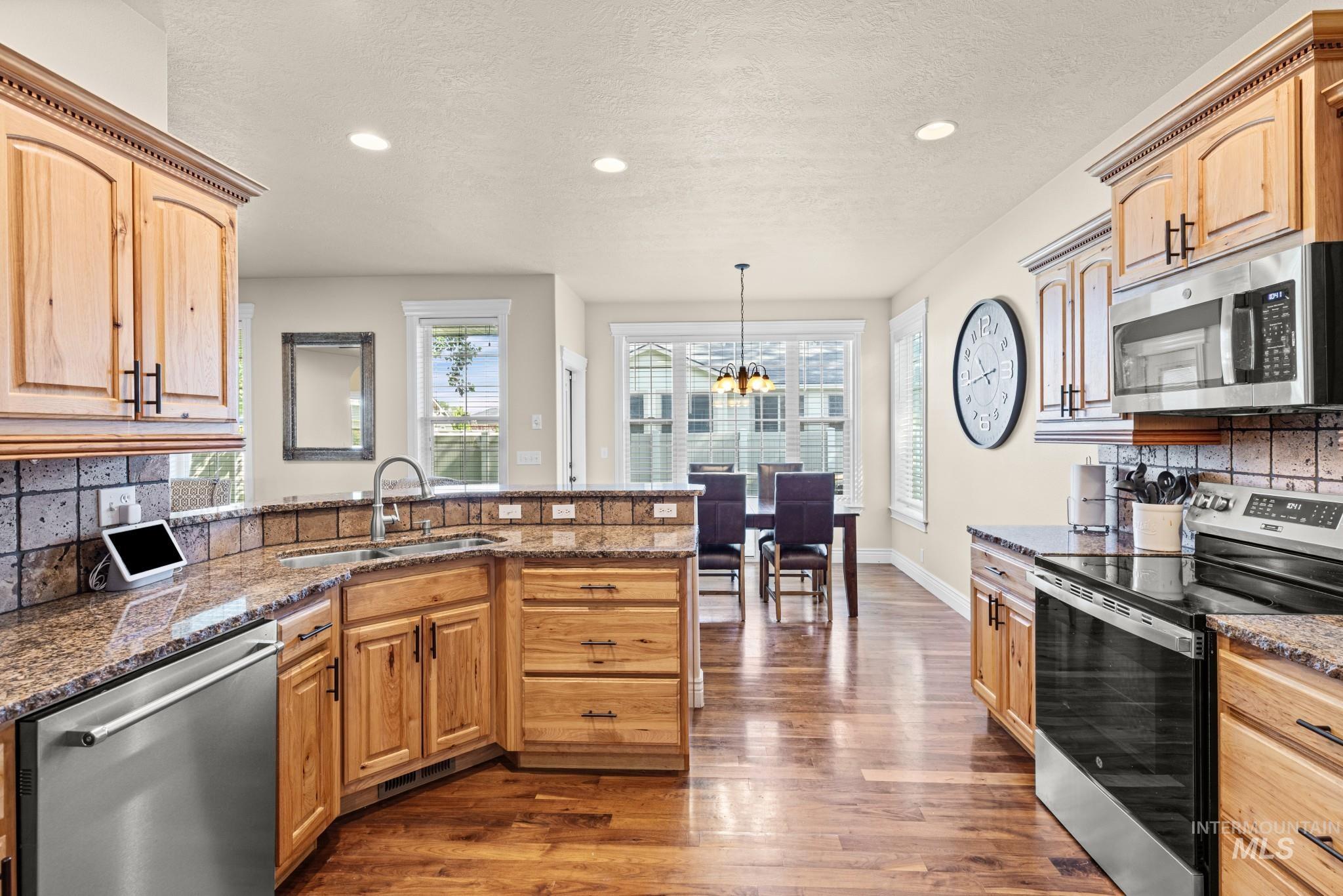 235 Magnolia Ave, Fruitland, Idaho 83619, 4 Bedrooms, 2 Bathrooms, Residential For Sale, Price $435,000, 98987351