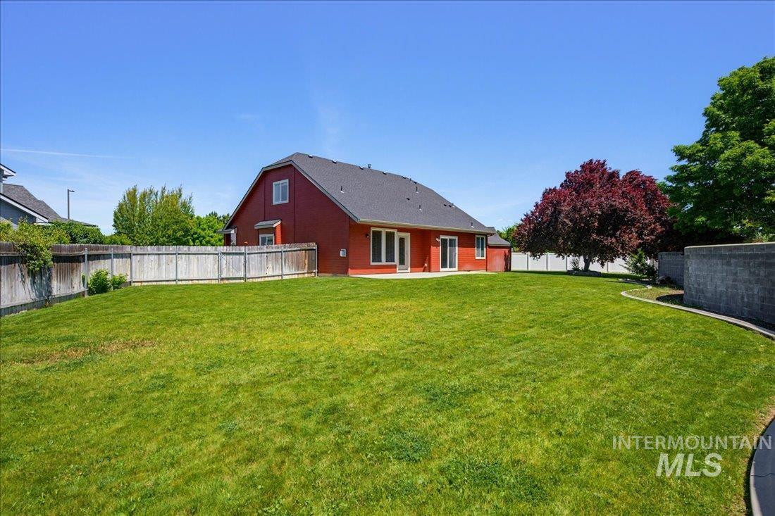 1629 N Gold Falls, Meridian, Idaho 83646, 4 Bedrooms, 2.5 Bathrooms, Residential For Sale, Price $534,000, 98987353