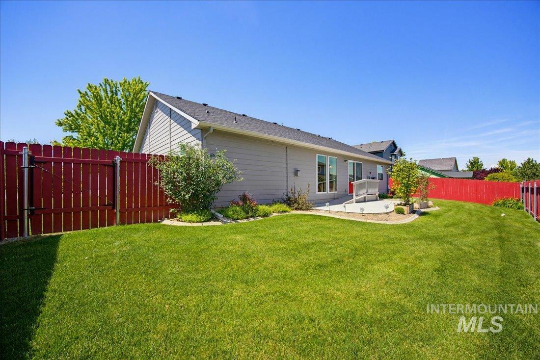 724 Edmund Street, Caldwell, Idaho 83605, 3 Bedrooms, 2 Bathrooms, Residential For Sale, Price $399,000, 98987356
