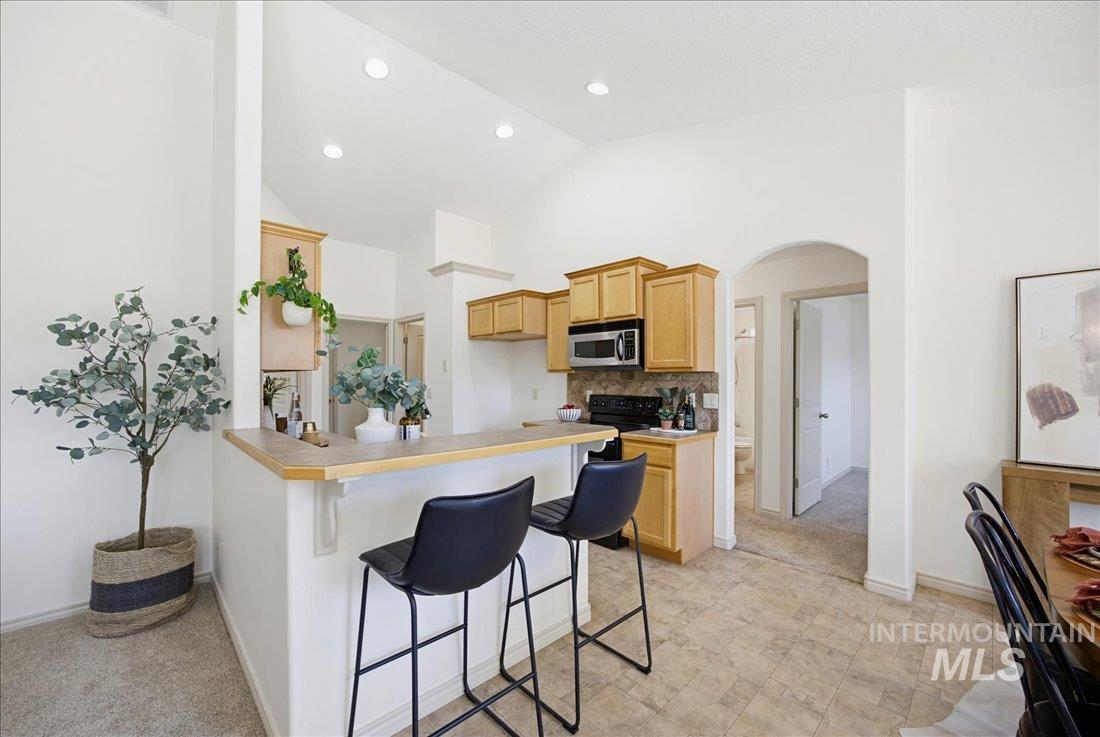 724 Edmund Street, Caldwell, Idaho 83605, 3 Bedrooms, 2 Bathrooms, Residential For Sale, Price $399,000, 98987356