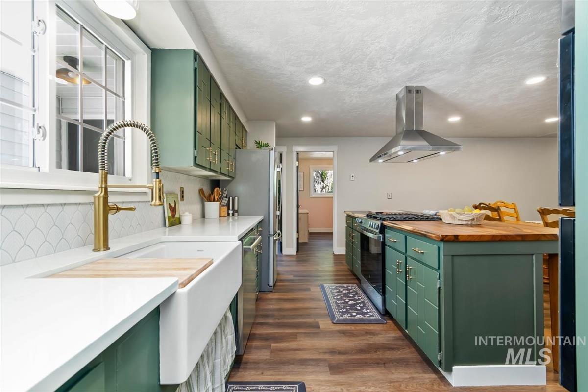 7646 W Colt Dr, Boise, Idaho 83709, 4 Bedrooms, 2 Bathrooms, Residential For Sale, Price $650,000, 98987358