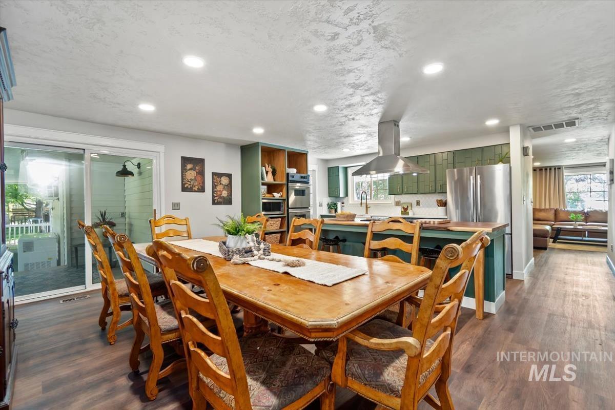 7646 W Colt Dr, Boise, Idaho 83709, 4 Bedrooms, 2 Bathrooms, Residential For Sale, Price $650,000, 98987358
