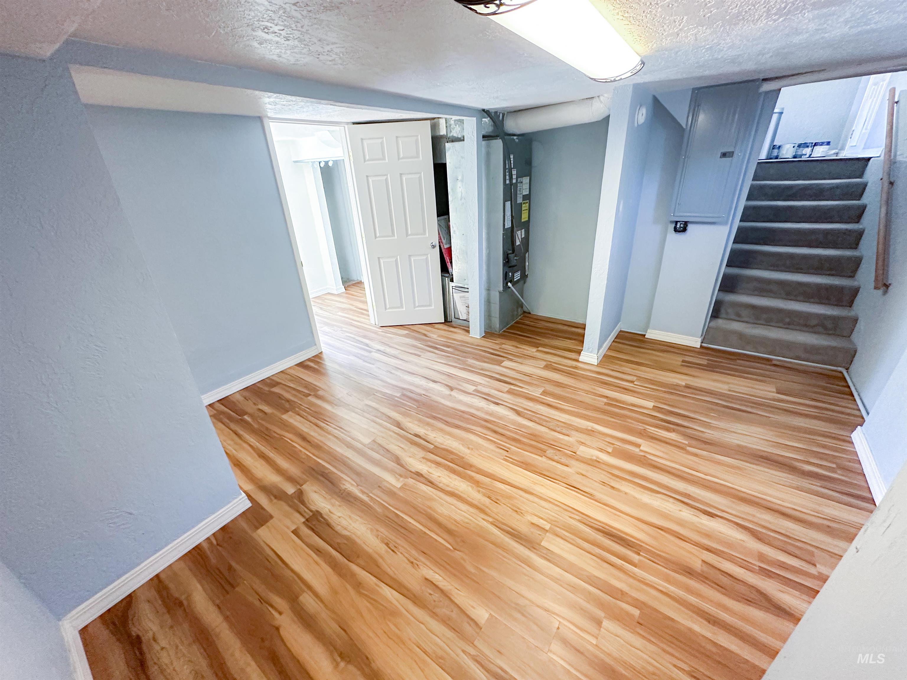 619 N Stanley St., Boise, Idaho 83706, 5 Bedrooms, 2 Bathrooms, Residential For Sale, Price $594,000, 98987360