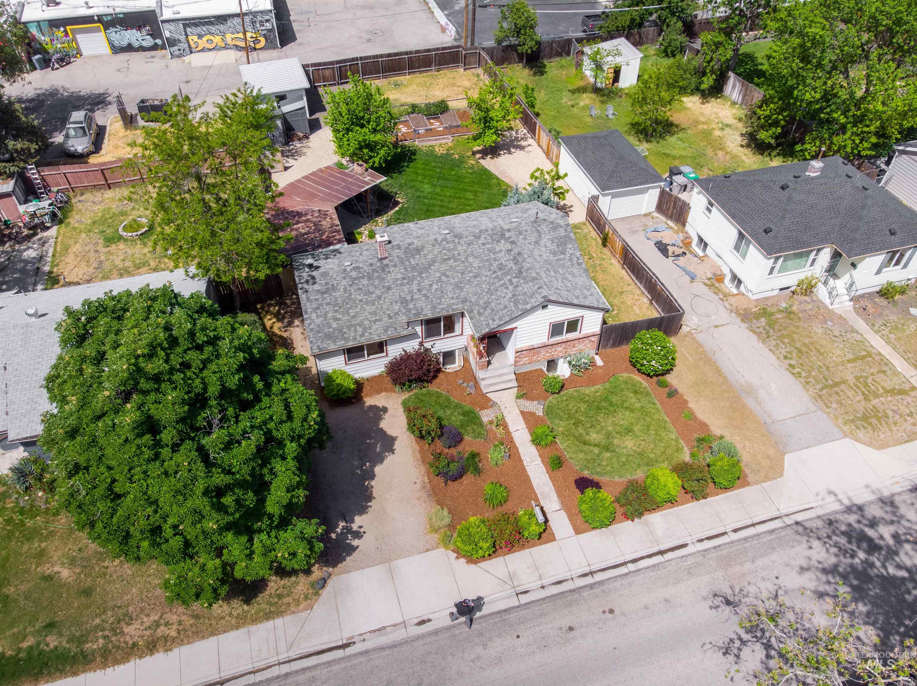 619 N Stanley St., Boise, Idaho 83706, 6 Bedrooms, 2 Bathrooms, Residential For Sale, Price $594,000, 98987360