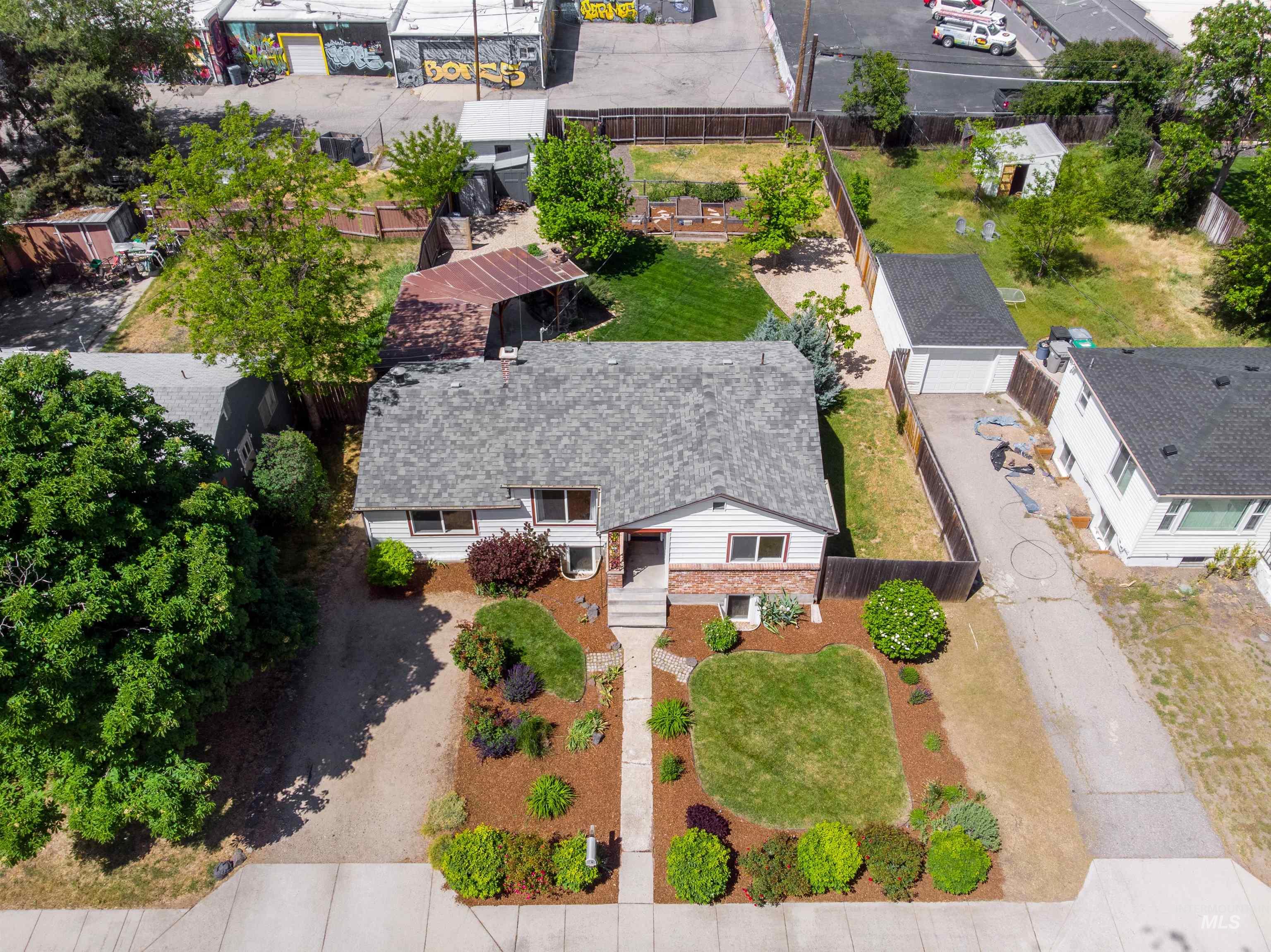 619 N Stanley St., Boise, Idaho 83706, 6 Bedrooms, 2 Bathrooms, Residential For Sale, Price $594,000, 98987360