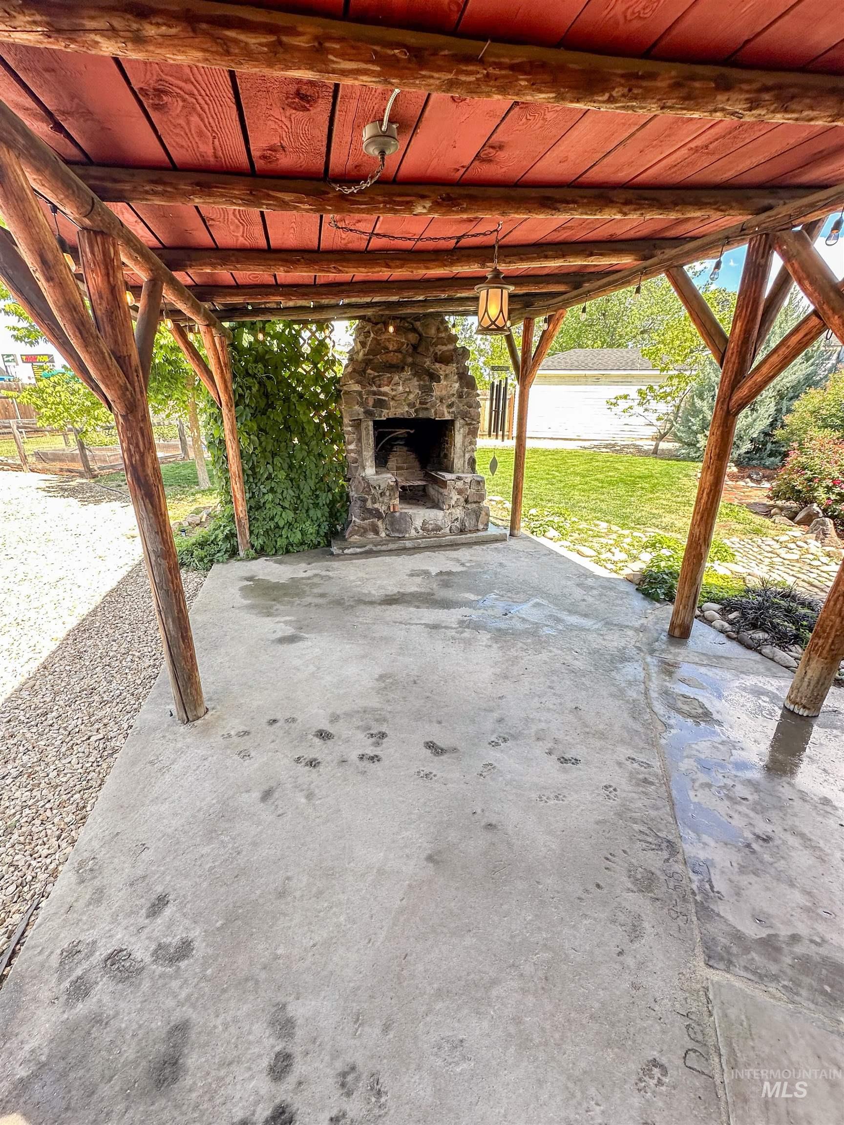619 N Stanley St., Boise, Idaho 83706, 5 Bedrooms, 2 Bathrooms, Residential For Sale, Price $594,000, 98987360