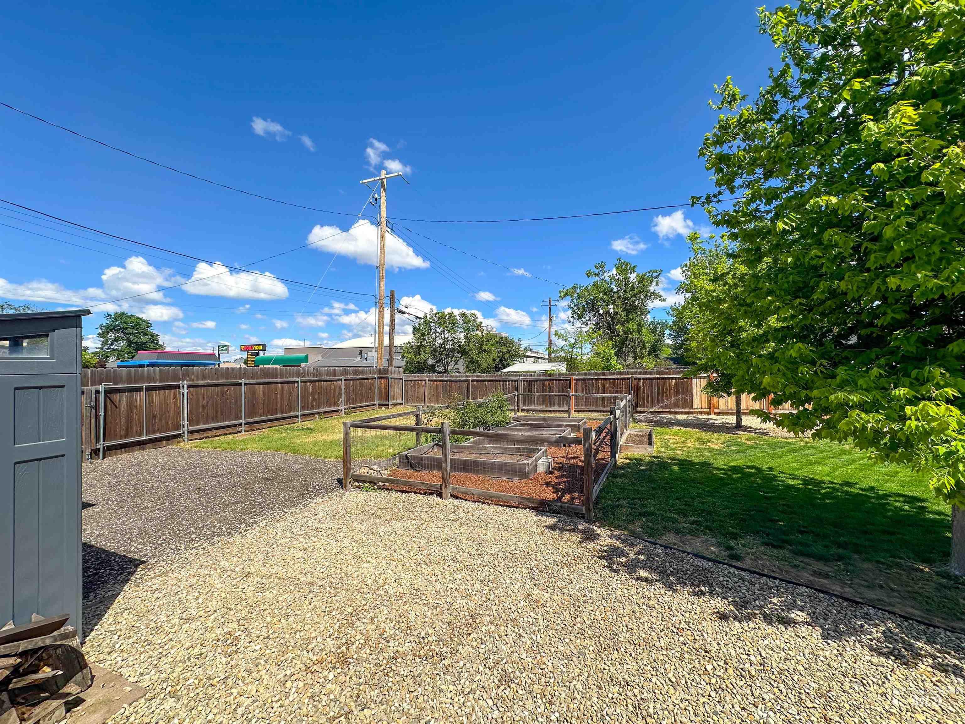 619 N Stanley St., Boise, Idaho 83706, 6 Bedrooms, 2 Bathrooms, Residential For Sale, Price $594,000, 98987360