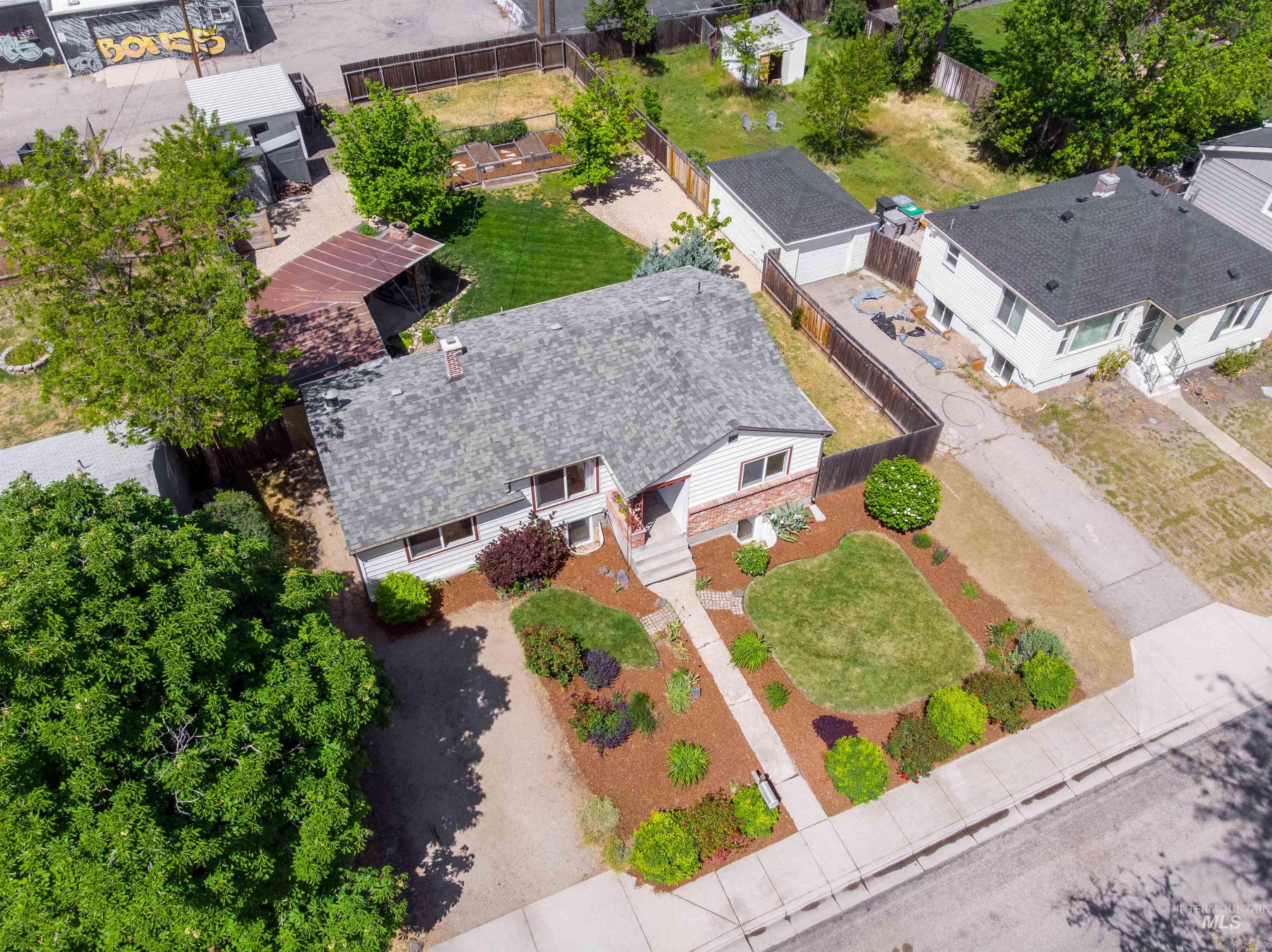 619 N Stanley St., Boise, Idaho 83706, 6 Bedrooms, 2 Bathrooms, Residential For Sale, Price $594,000, 98987360