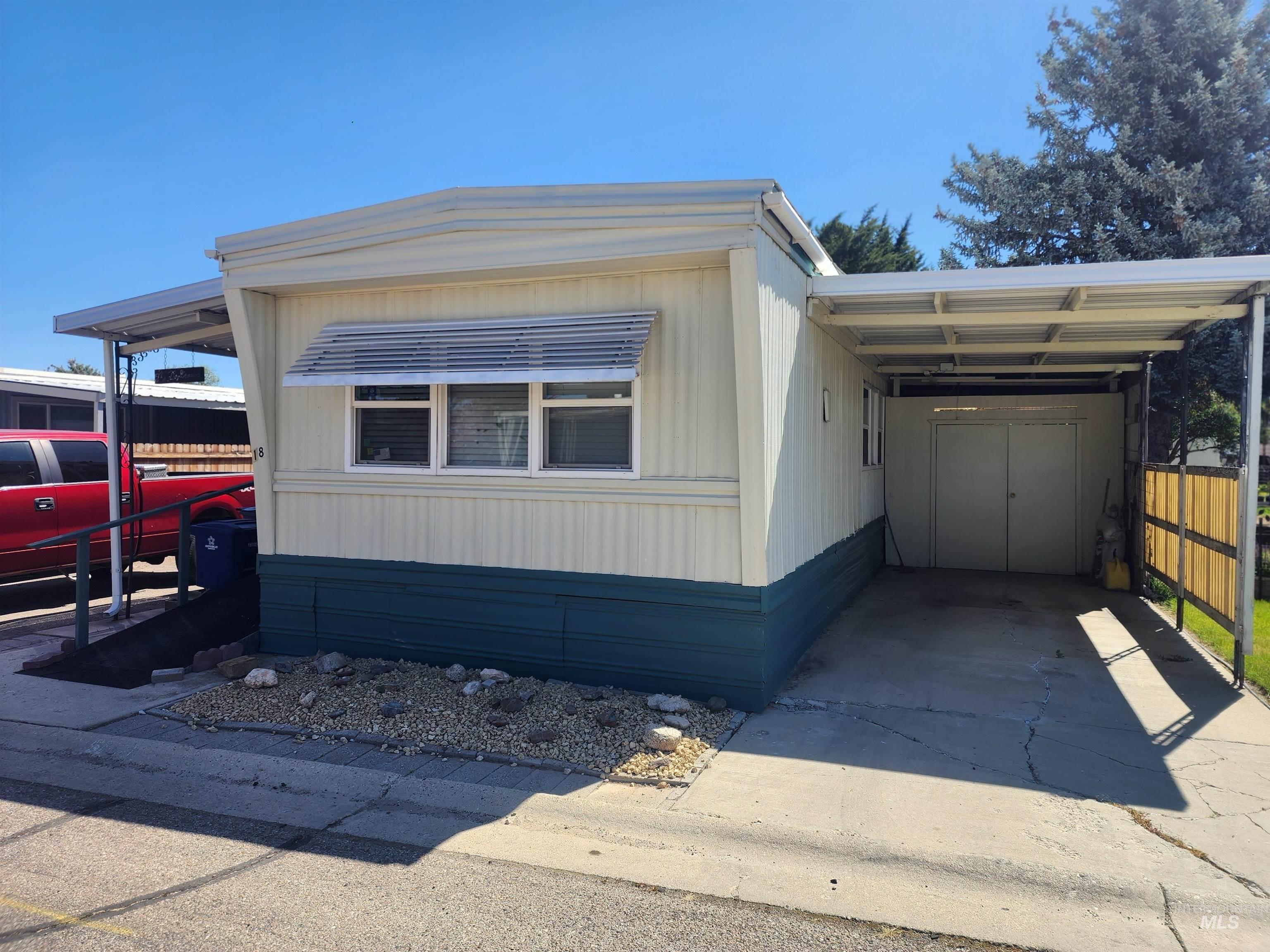 1715 W Flamingo, Nampa, Idaho 83651, 2 Bedrooms, 1 Bathroom, Residential For Sale, Price $89,900, 98987361