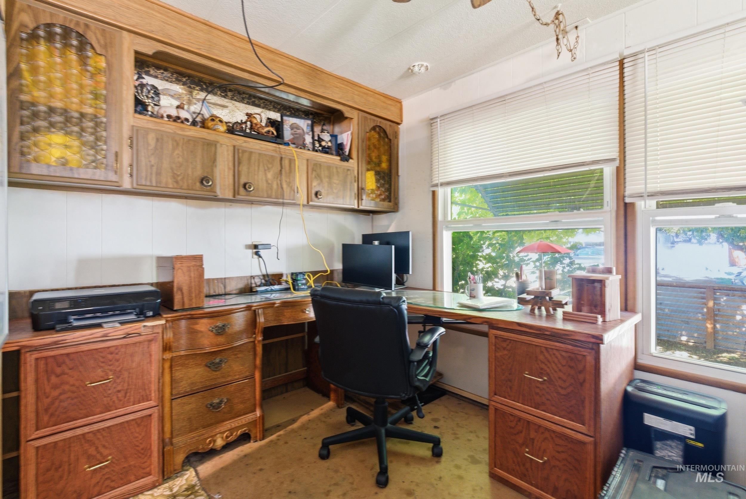 7701 W Ustick rd, Boise, Idaho 83704, 2 Bedrooms, 2 Bathrooms, Residential For Sale, Price $90,000, 98987362
