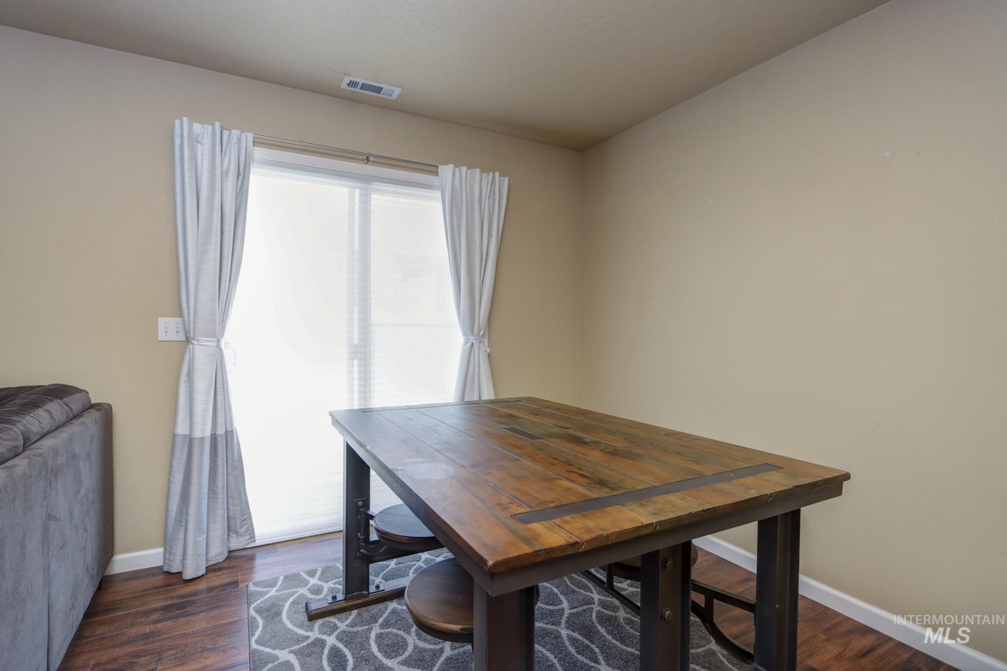 6543 S Covewood Way, Boise, Idaho 83709-6686, 3 Bedrooms, 2.5 Bathrooms, Residential For Sale, Price $379,900, 98987364