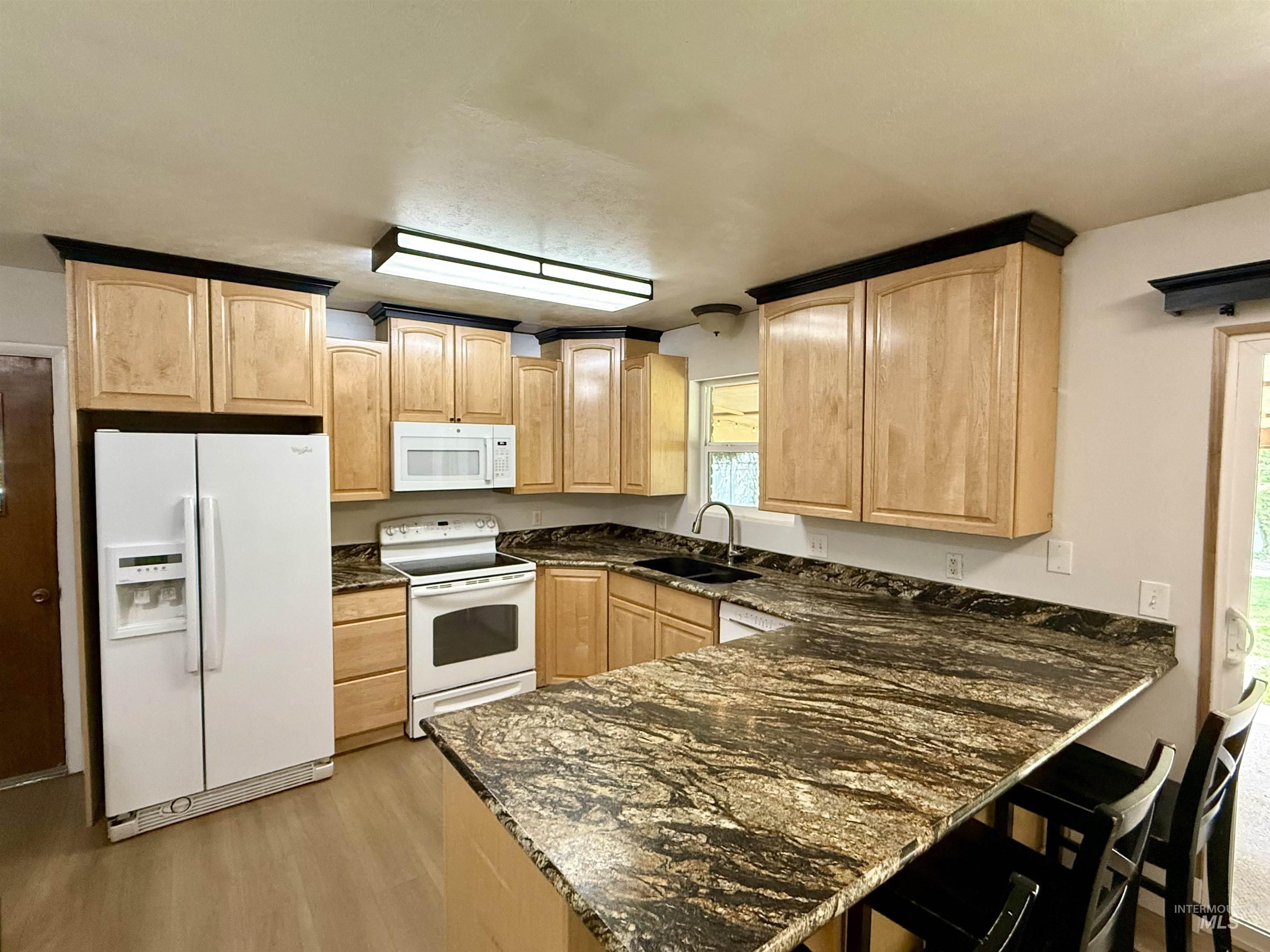 1053 E 18th St., Burley, Idaho 83318, 5 Bedrooms, 3 Bathrooms, Residential For Sale, Price $375,000, 98987366