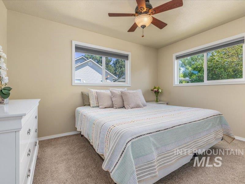 966 N Edgewood Ln., Eagle, Idaho 83616, 4 Bedrooms, 2 Bathrooms, Residential For Sale, Price $559,000, 98987368